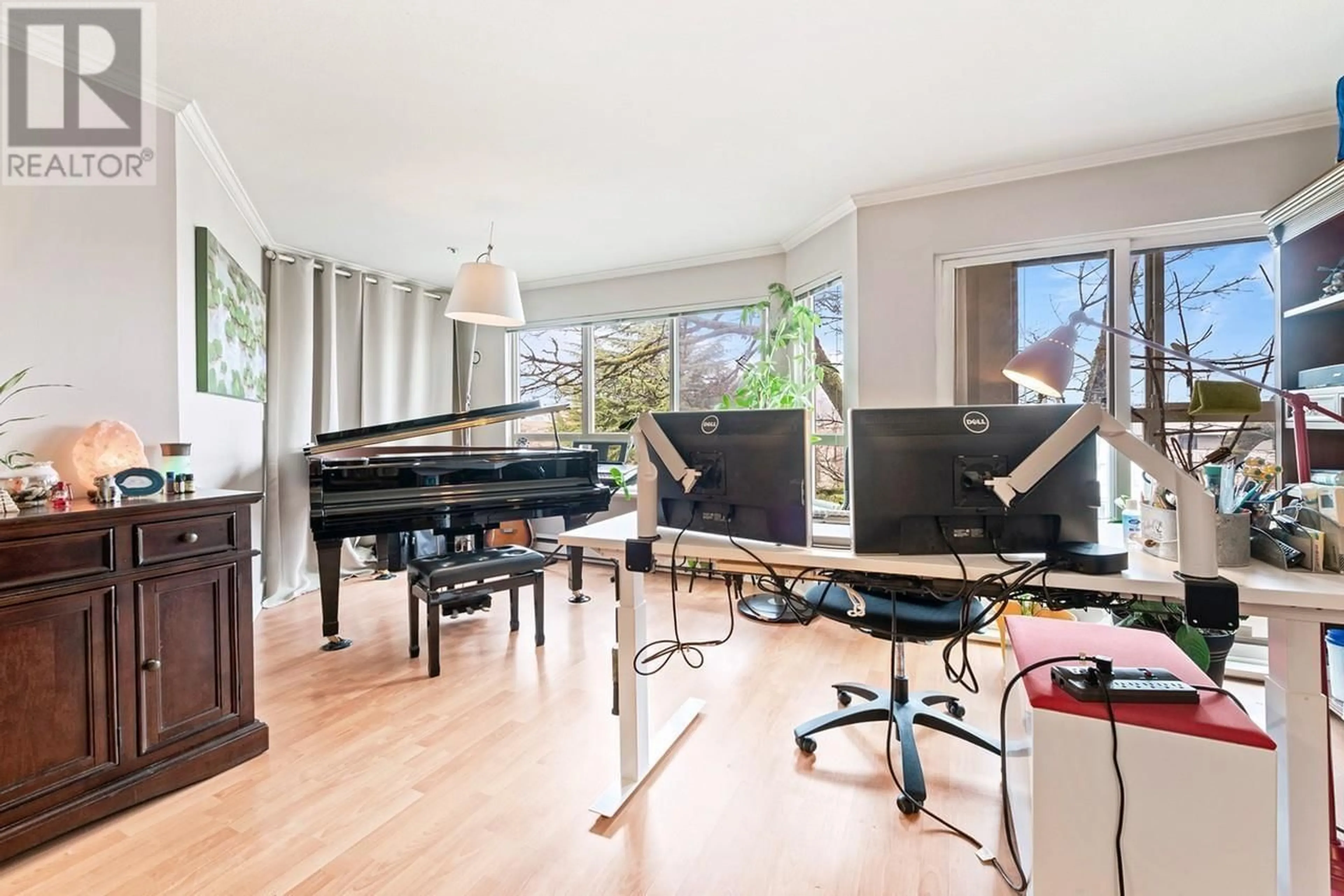 Open concept kitchen, unknown for 201 - 3615 17TH AVENUE, Vancouver British Columbia V6S1A3
