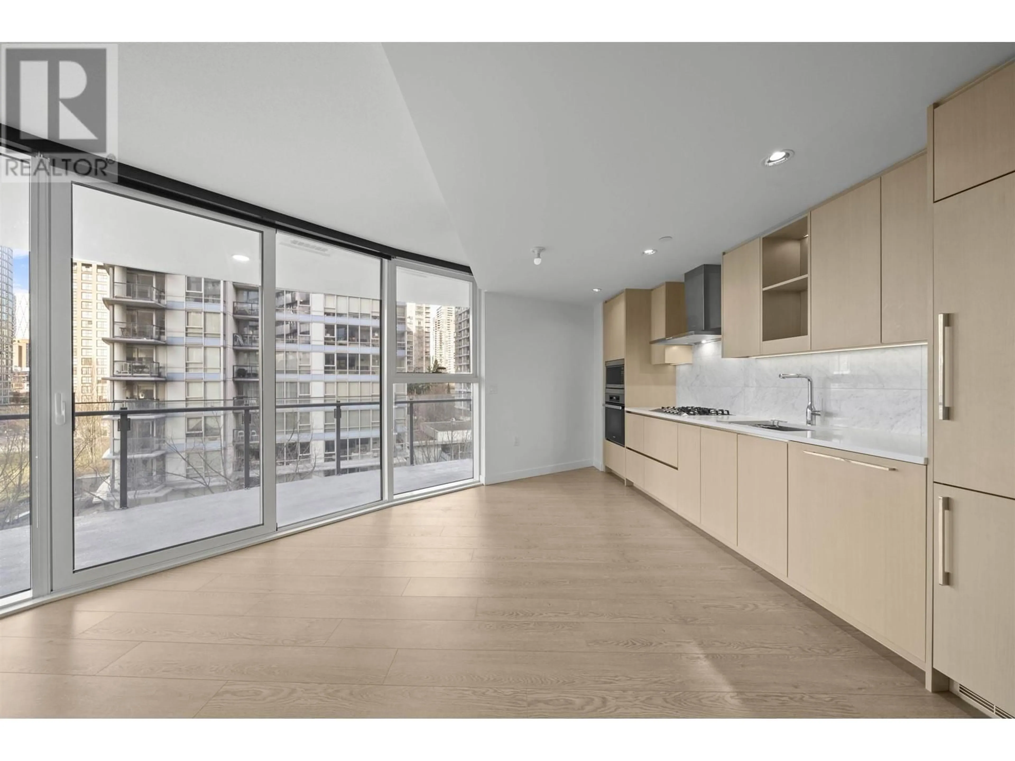 Standard kitchen, unknown for 605 - 89 NELSON STREET, Vancouver British Columbia V6Z0E7