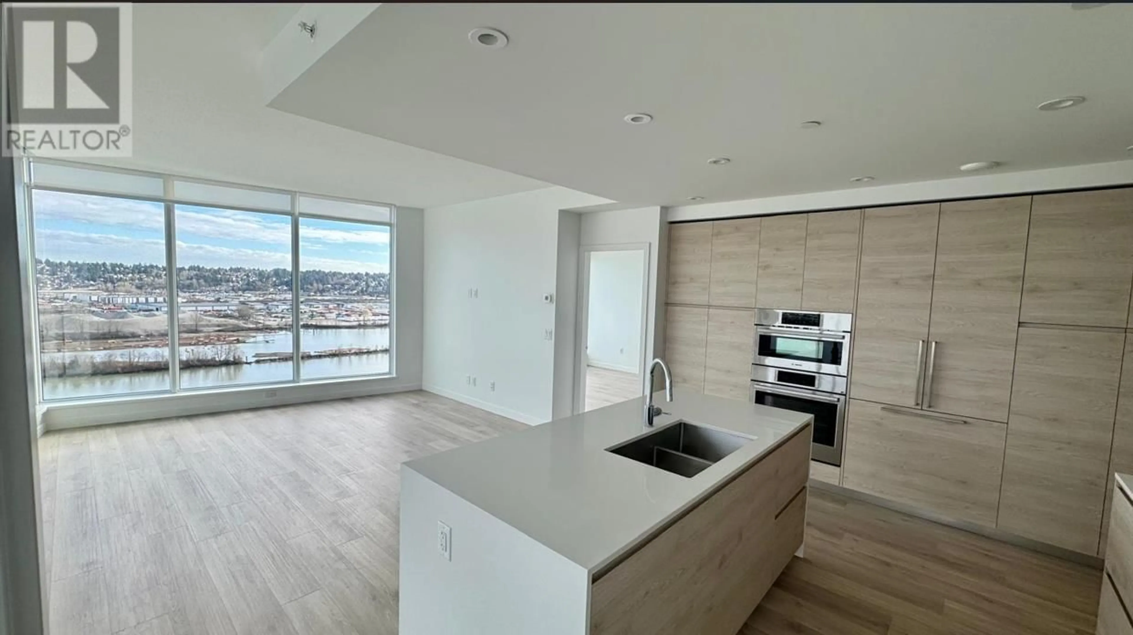 Open concept kitchen, unknown for 1908 660 QUAYSIDE DRIVE, New Westminster British Columbia V3M0P1