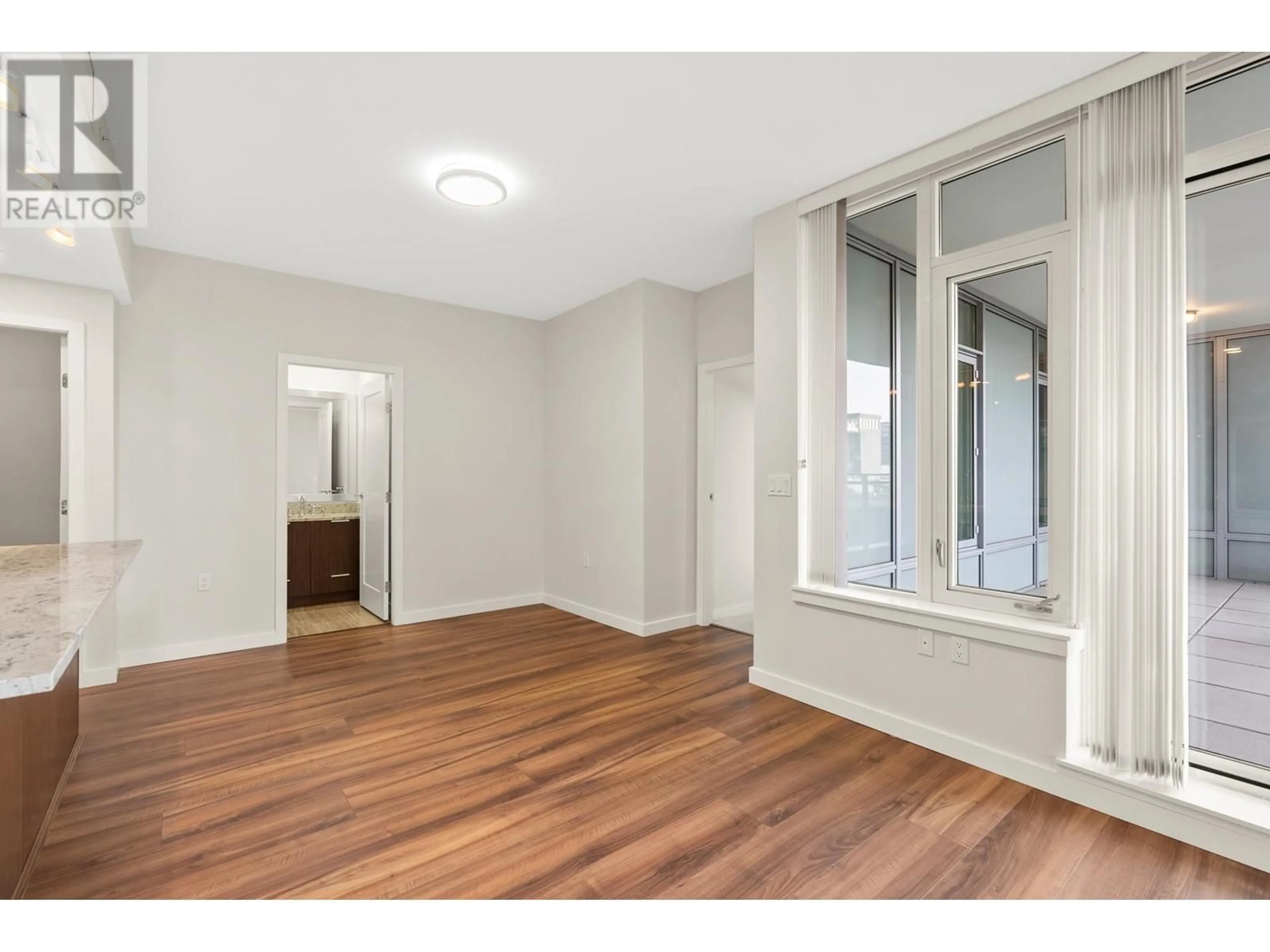 A pic of a room for 713 - 8688 HAZELBRIDGE WAY, Richmond British Columbia V6X0R6