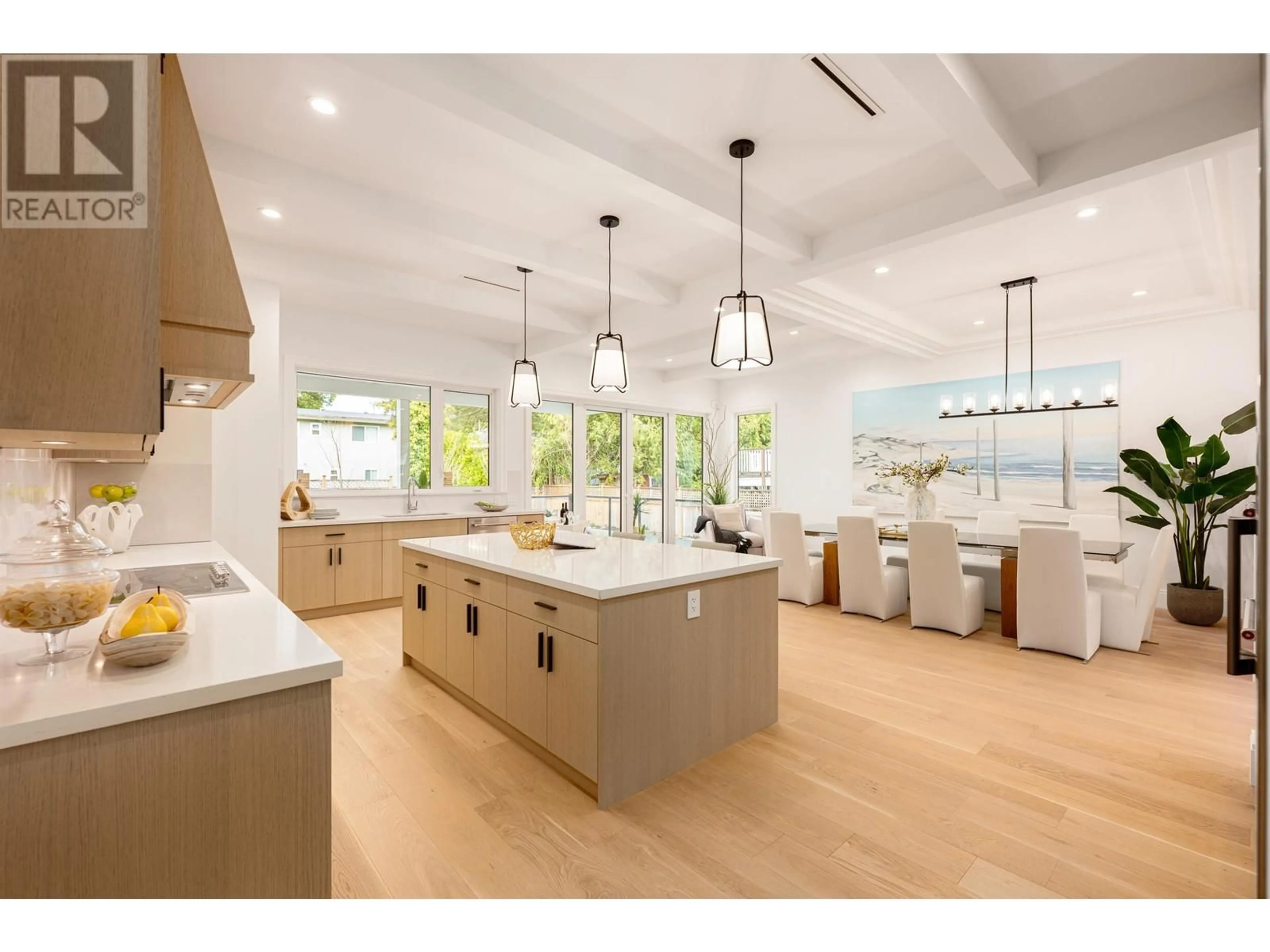 Open concept kitchen, unknown for 1493 55 STREET, Delta British Columbia V4M3K4