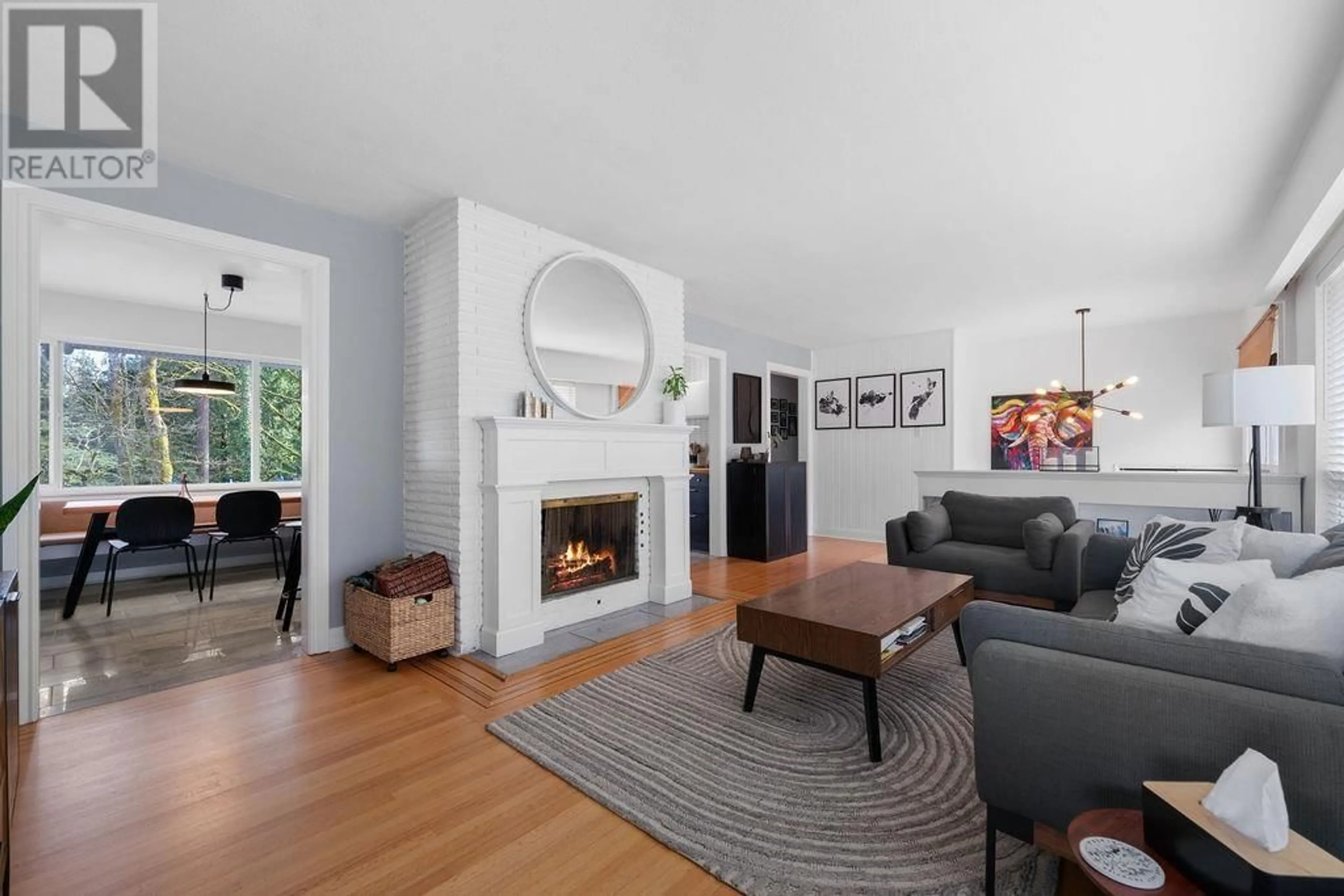 Living room with furniture, unknown for 1019 GATENSBURY ROAD, Port Moody British Columbia V3H2P3