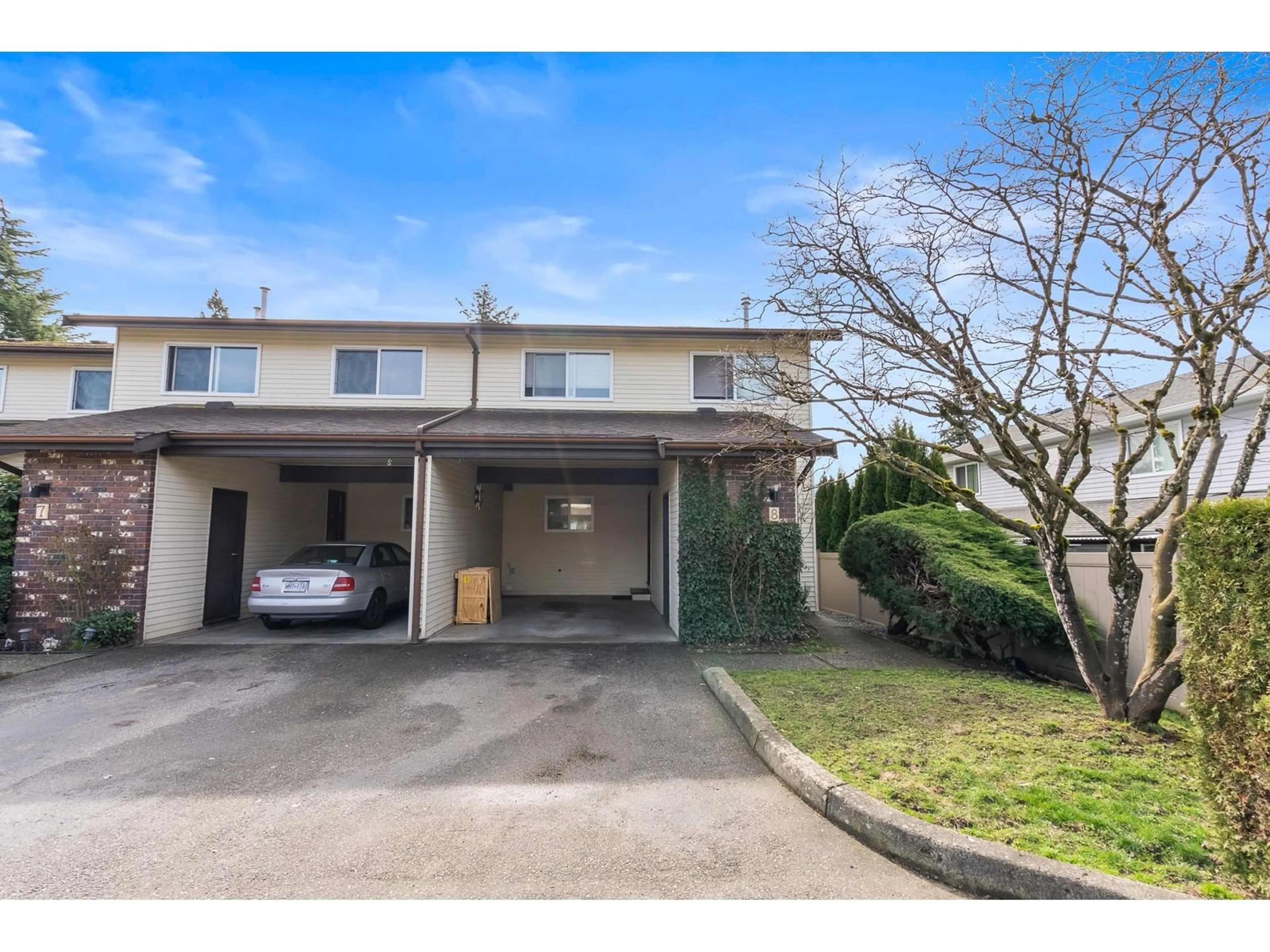 Unknown for 8 - 33951 MARSHALL, Abbotsford British Columbia V2S1L6