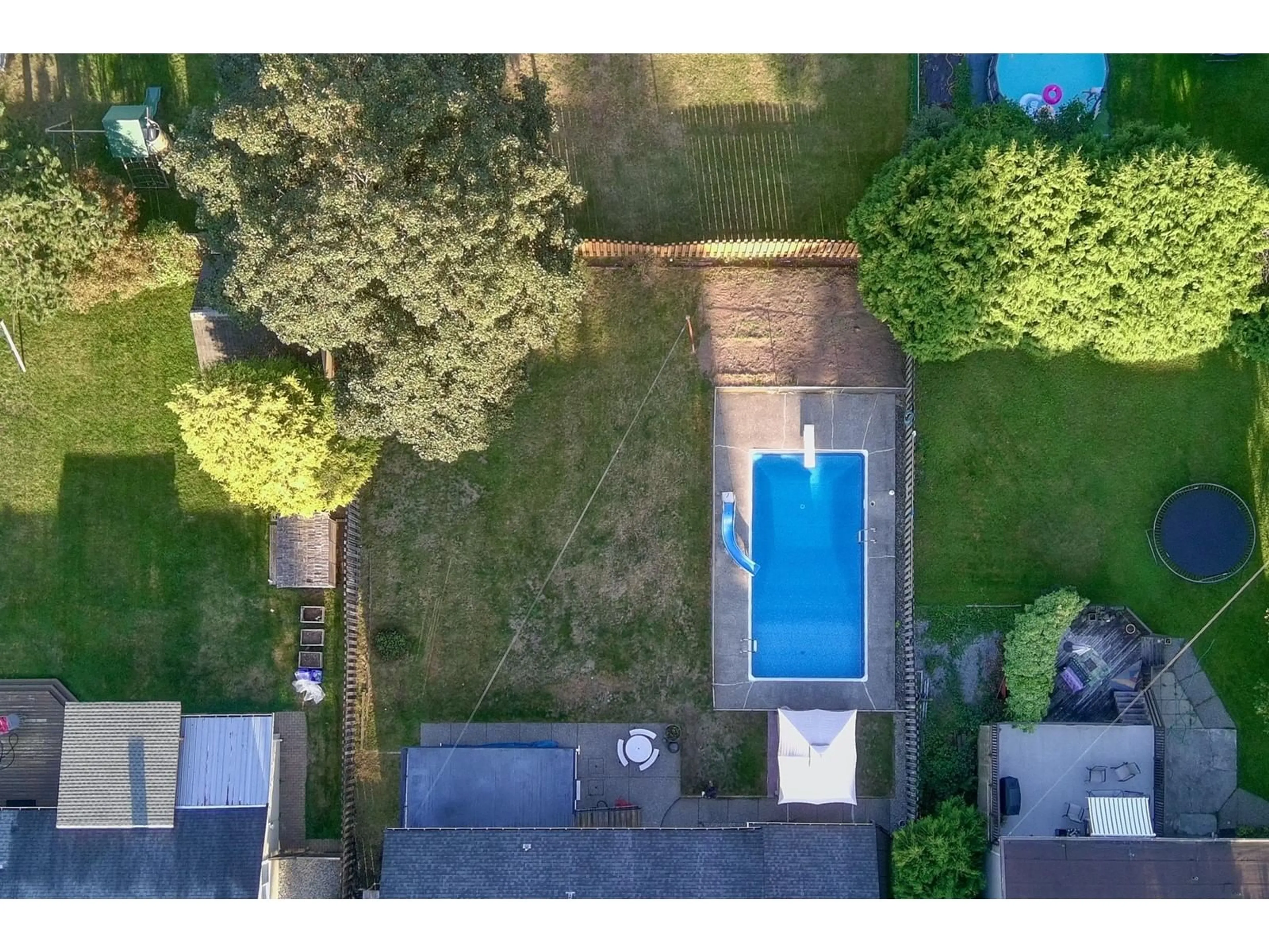 A pic from outside/outdoor area/front of a property/back of a property/a pic from drone, street for 3722 197A, Langley British Columbia V3A1B7