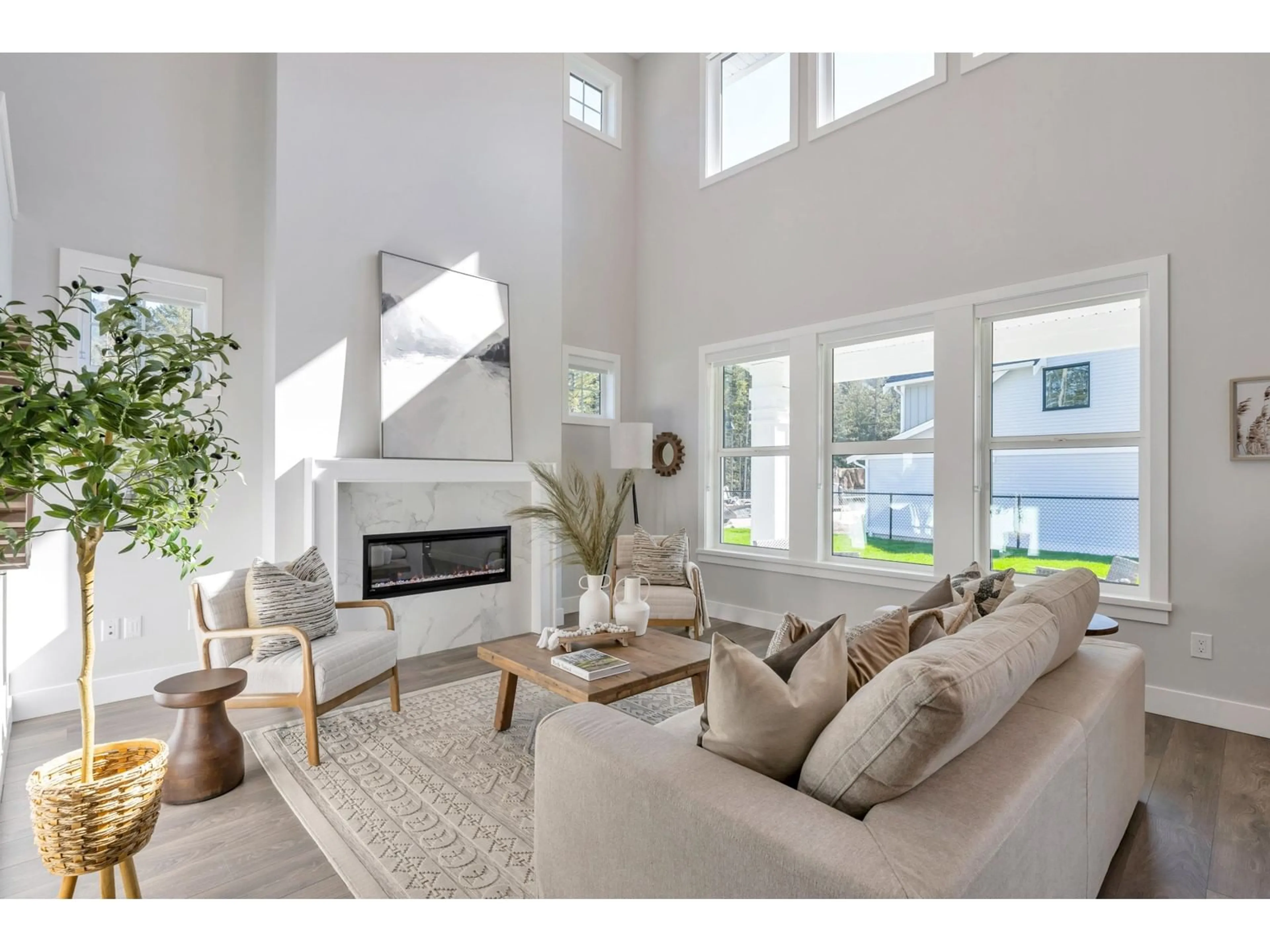 Living room with furniture, unknown for 1957 SPARROW HAWK PLACE, Agassiz British Columbia V0M1A1