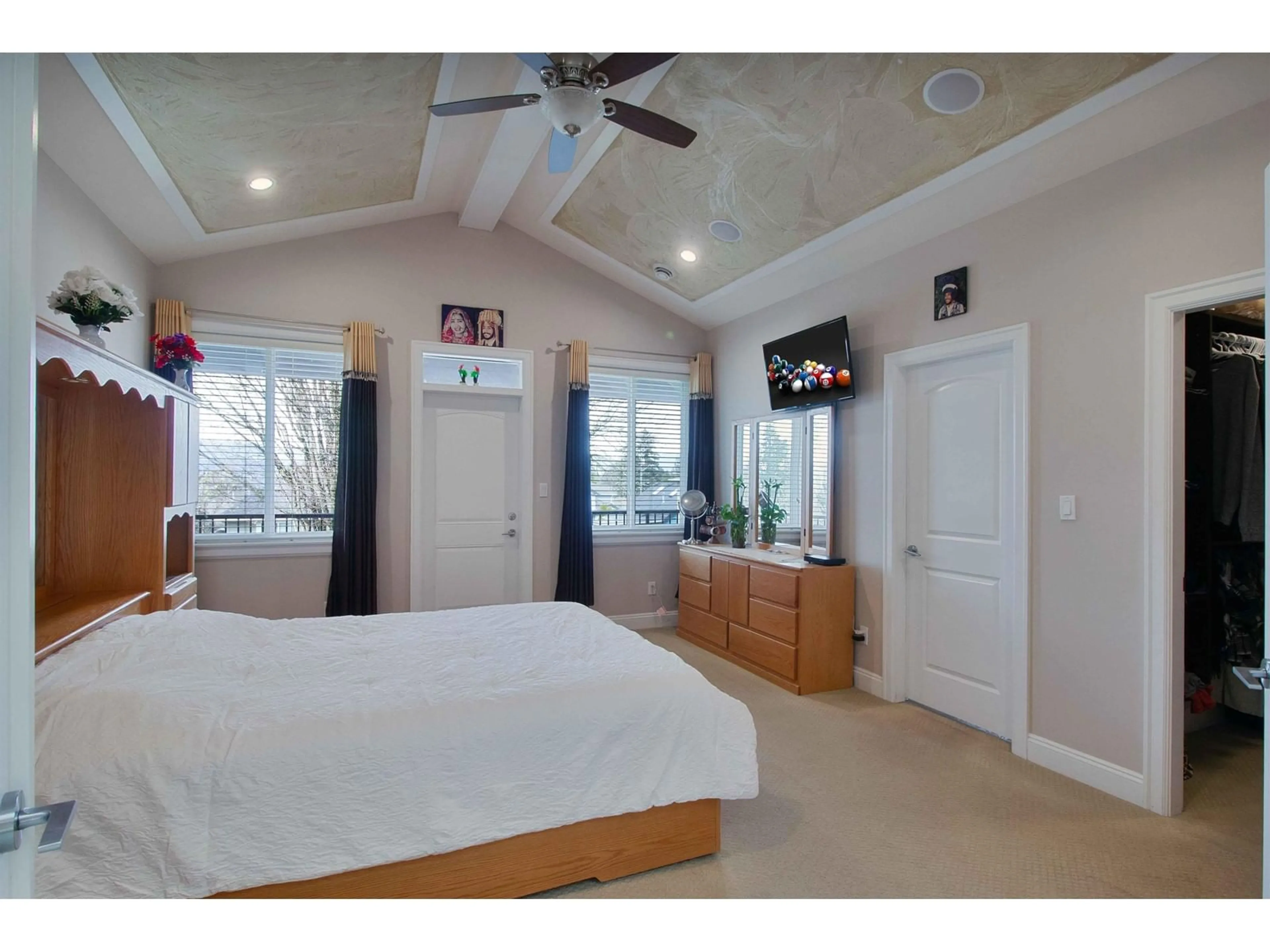 A pic of a room for 11971 97, Surrey British Columbia V3V2C4