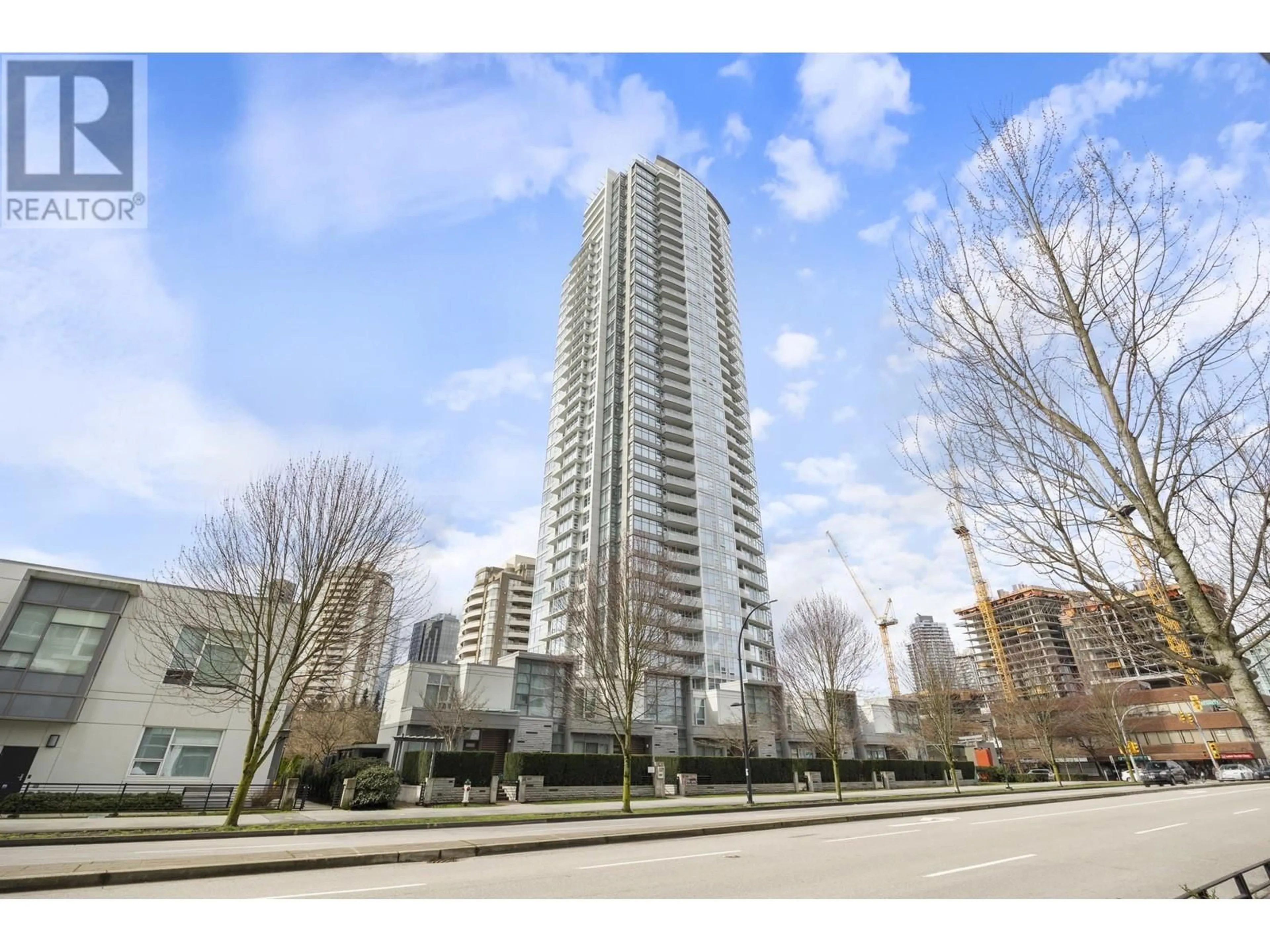 Unknown for 3702 - 4880 BENNETT STREET, Burnaby British Columbia V5H0C1