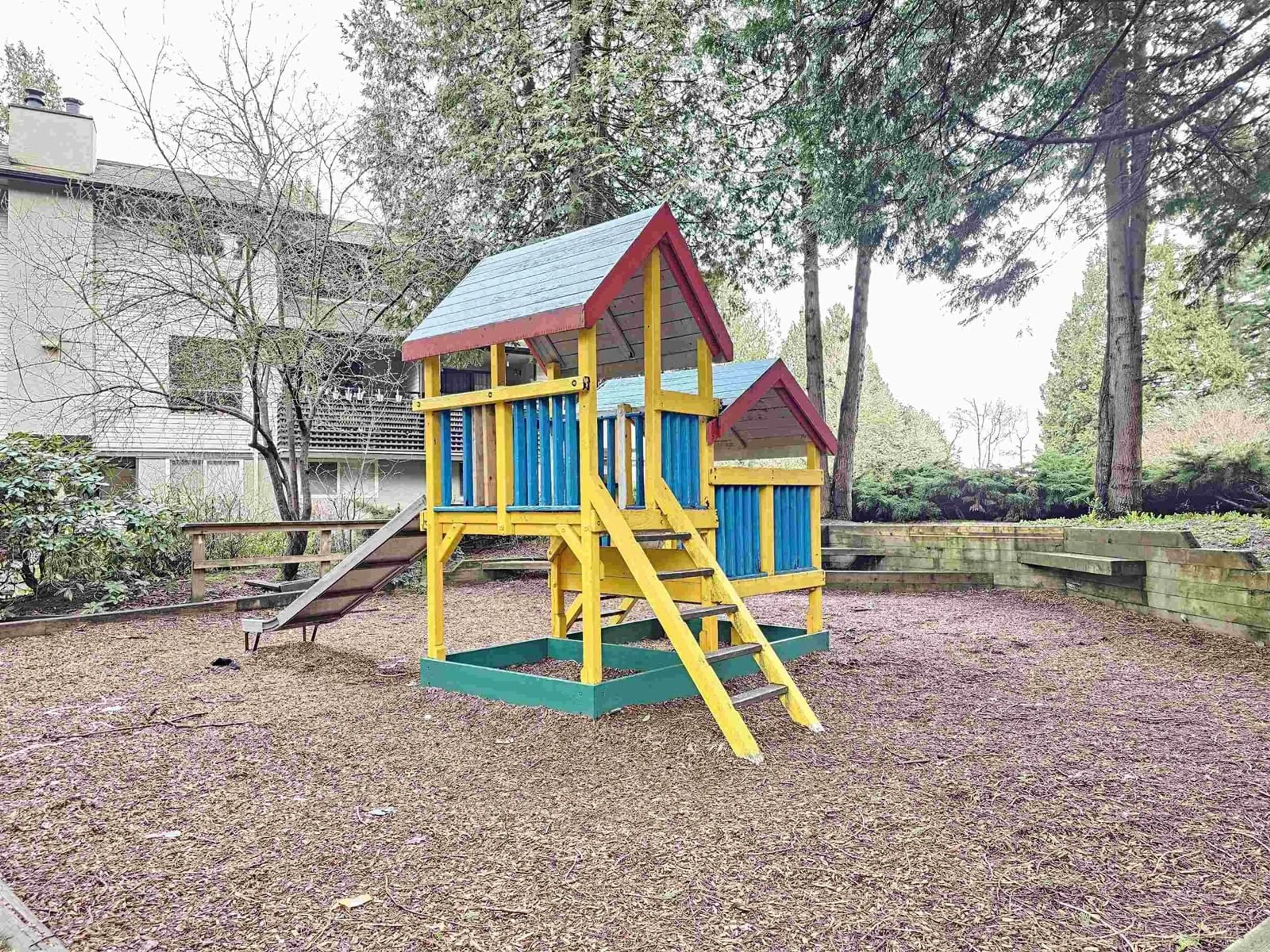 Unknown for 10539 HOLLY PARK, Surrey British Columbia V3R6X8