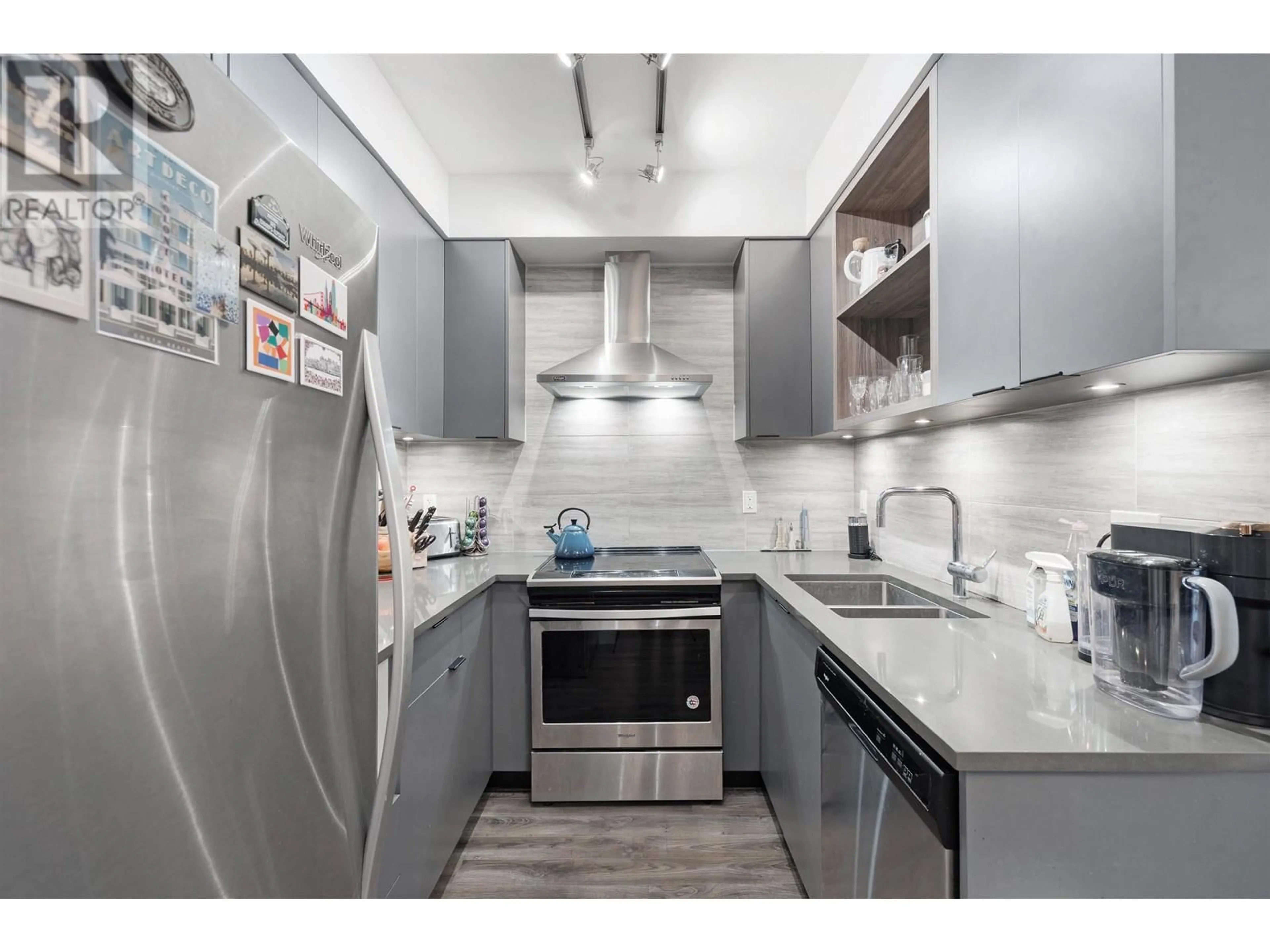 Unknown for 102 - 5355 LANE STREET, Burnaby British Columbia V5H0H1