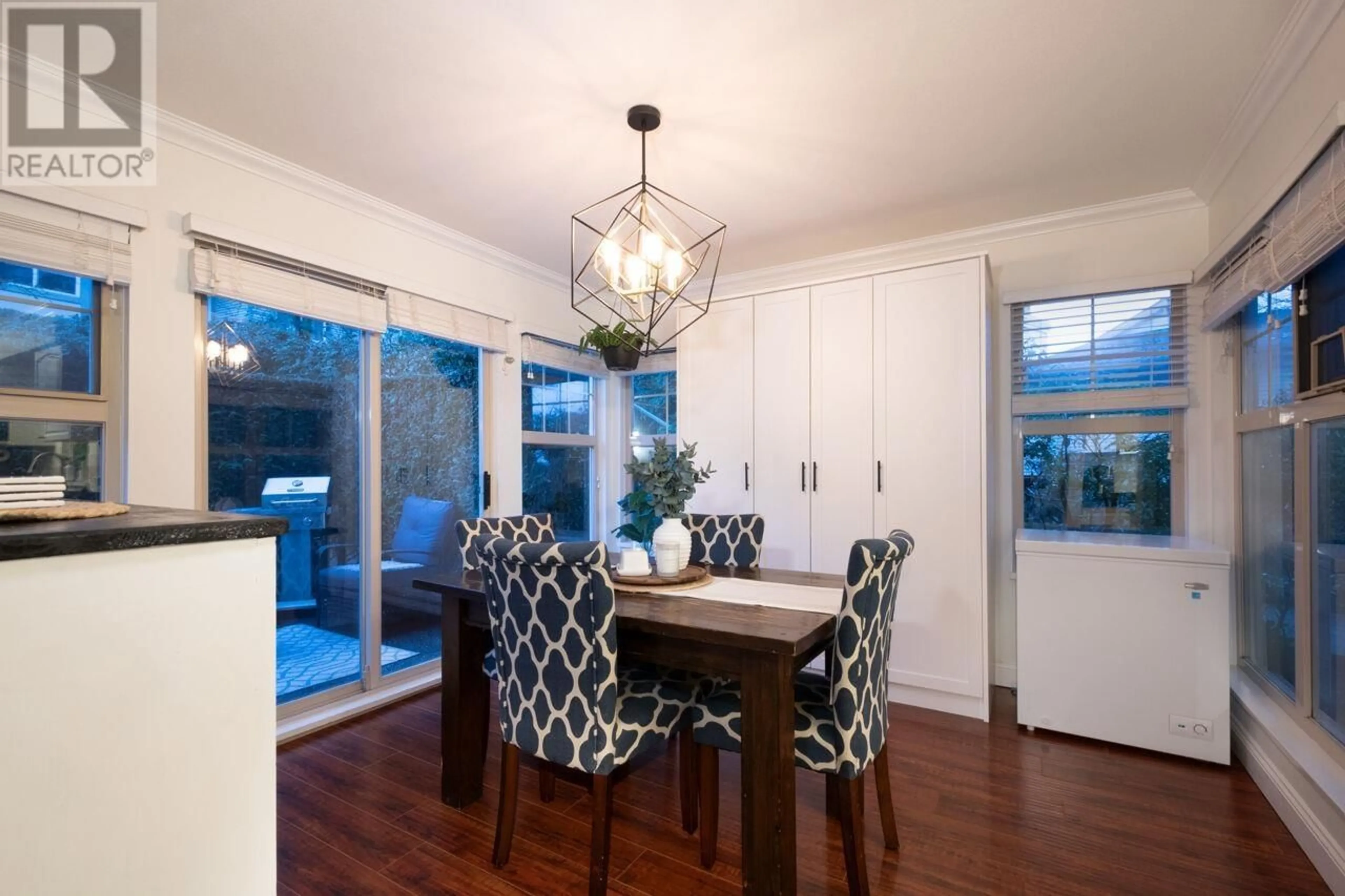 Dining room, wood/laminate floor for 78 - 65 FOXWOOD DRIVE, Port Moody British Columbia V3H4Z5