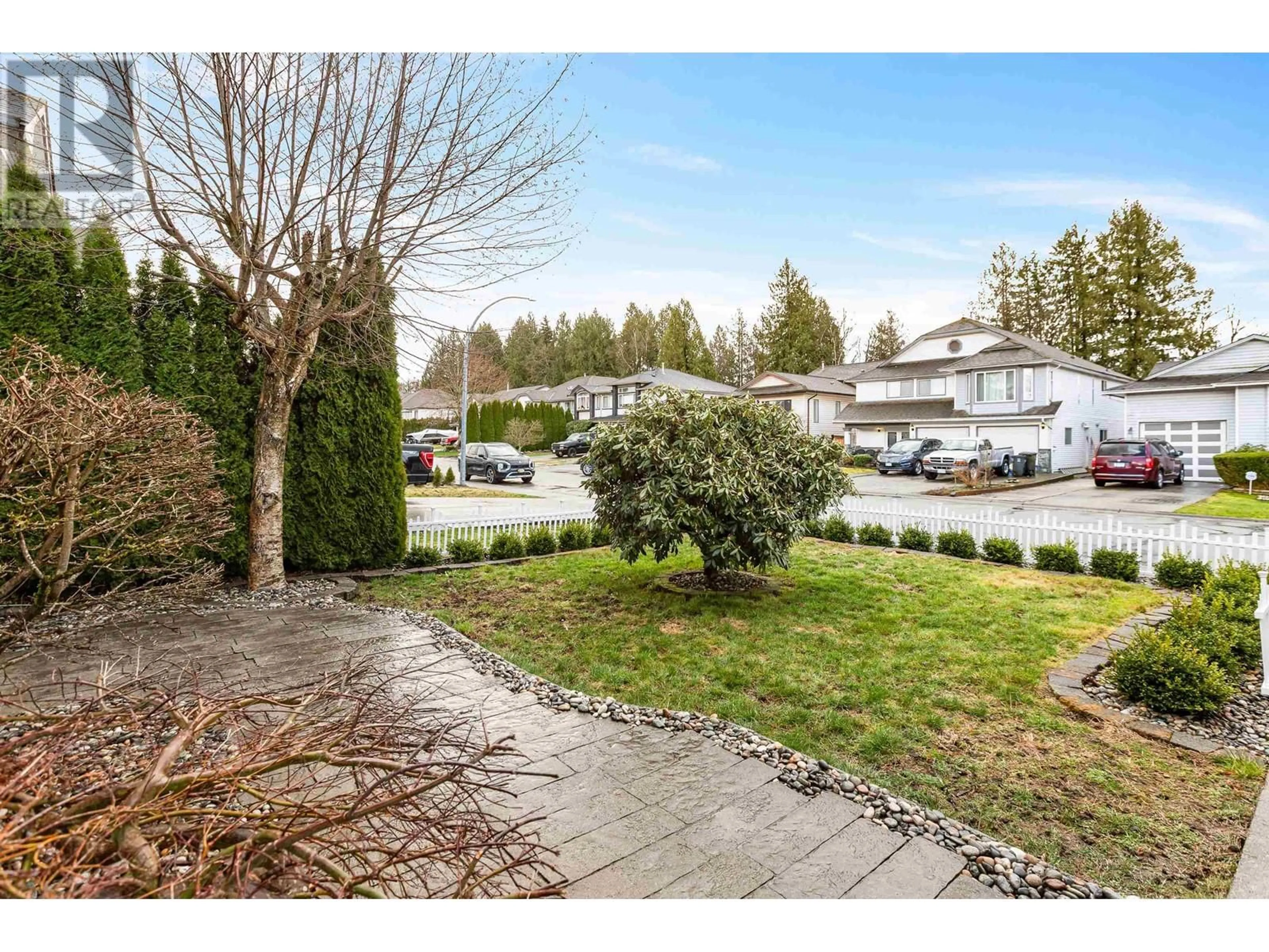 A pic from outside/outdoor area/front of a property/back of a property/a pic from drone, unknown for 19073 117A AVENUE, Pitt Meadows British Columbia V3Y1Y5