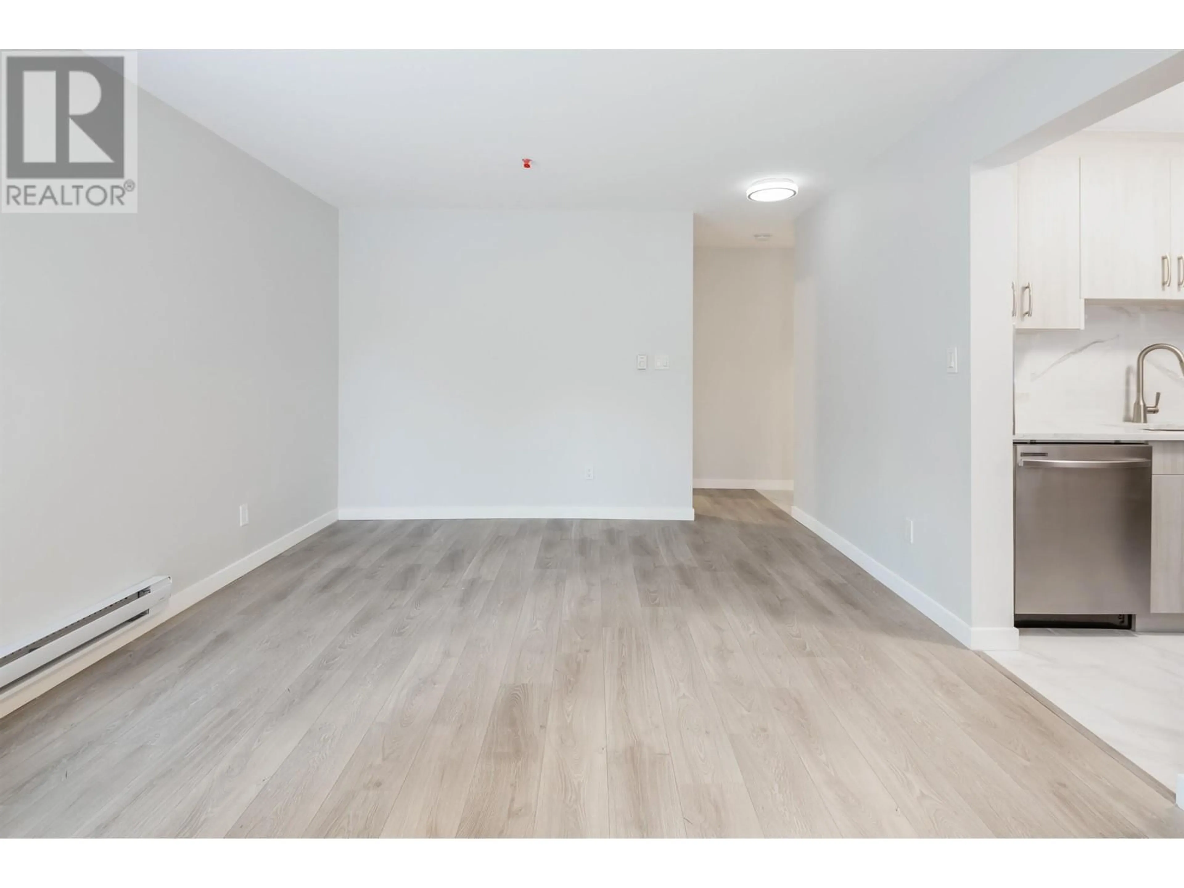 A pic of a room for 104 - 1055 BROADWAY, Vancouver British Columbia V5T1Y5
