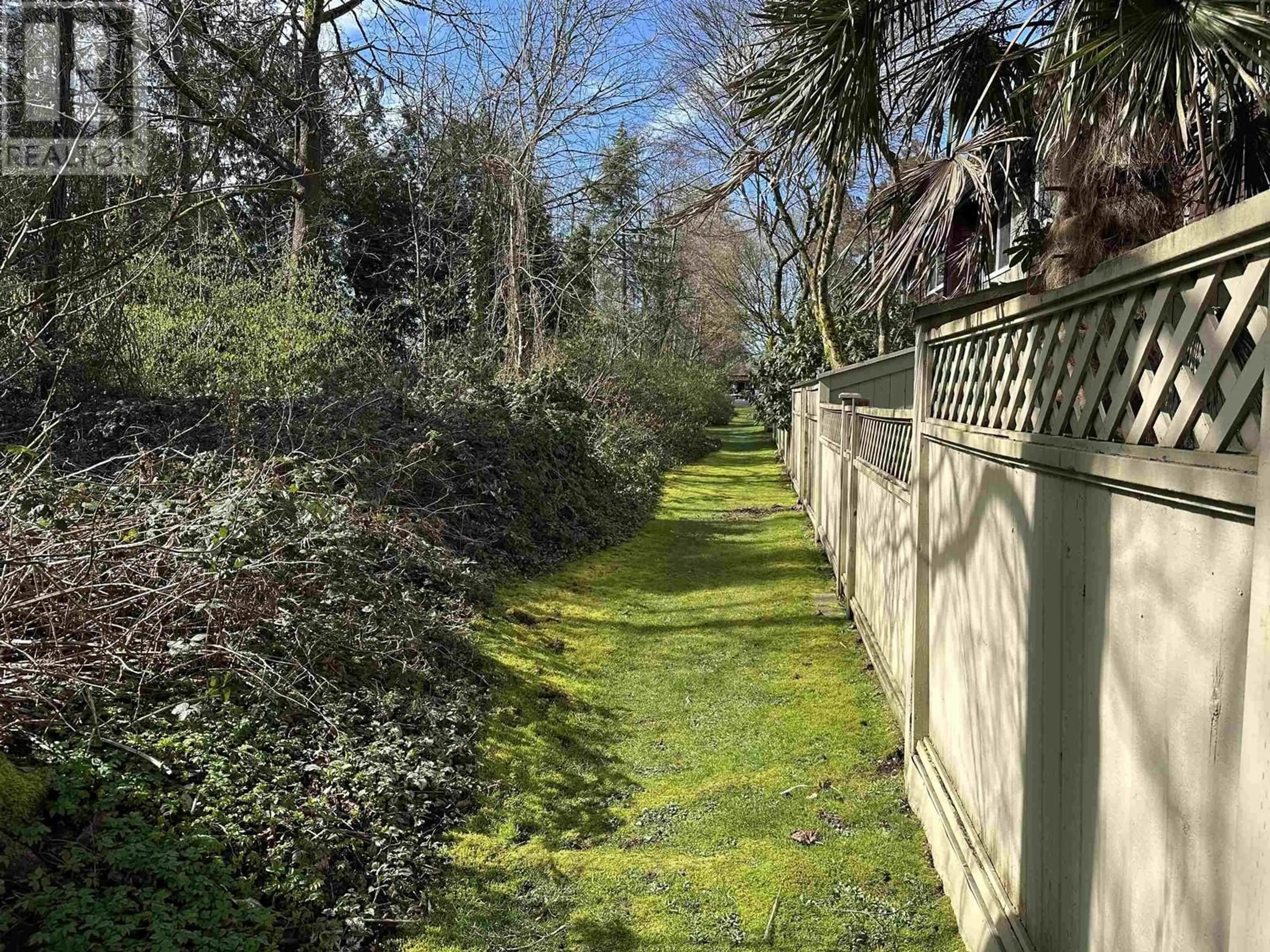 A pic from outside/outdoor area/front of a property/back of a property/a pic from drone, forest/trees view for 3444 LANGFORD AVENUE, Vancouver British Columbia V5S4B7