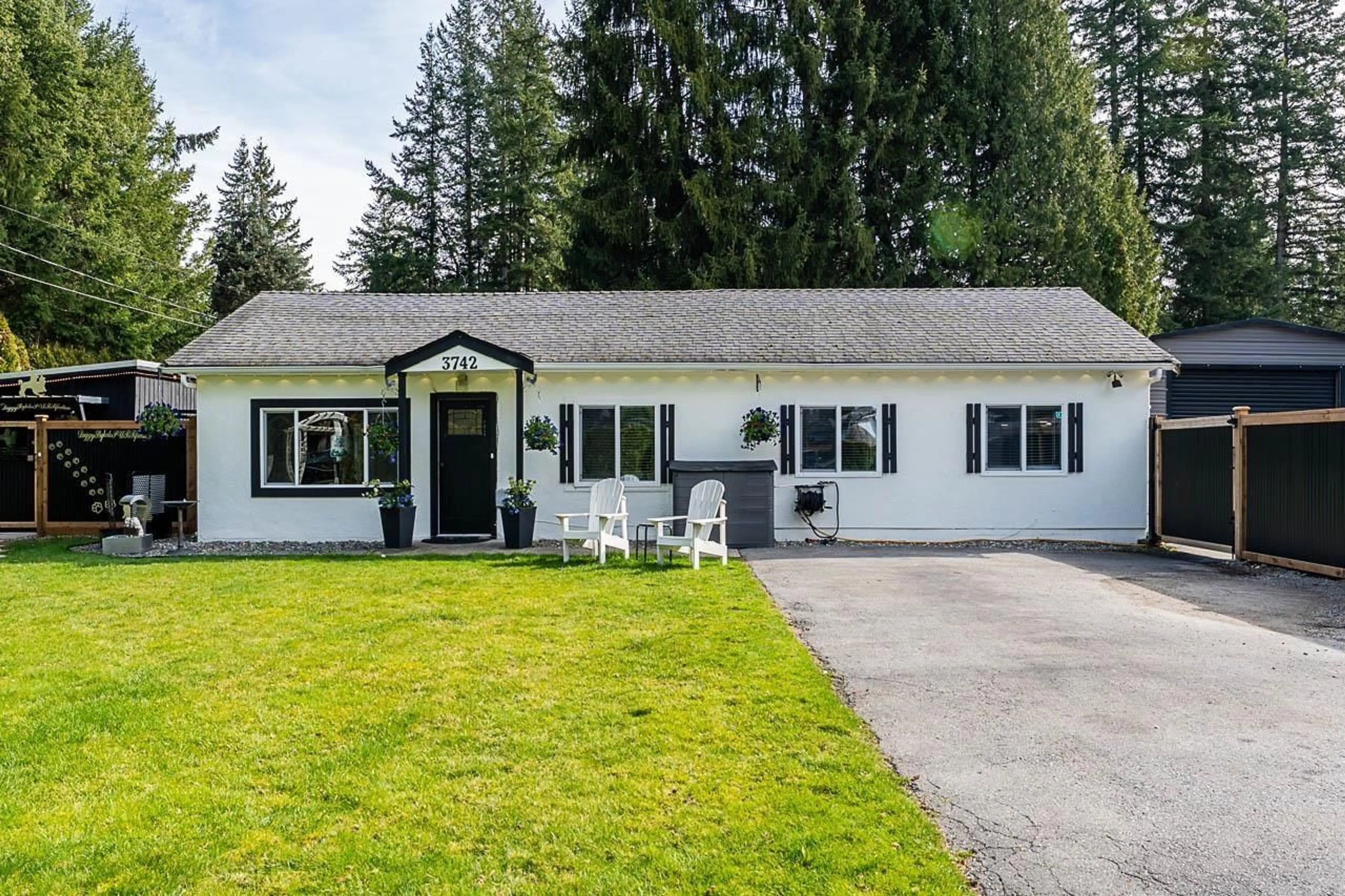 Home with vinyl exterior material, street for 3742 204, Langley British Columbia V3A1X4