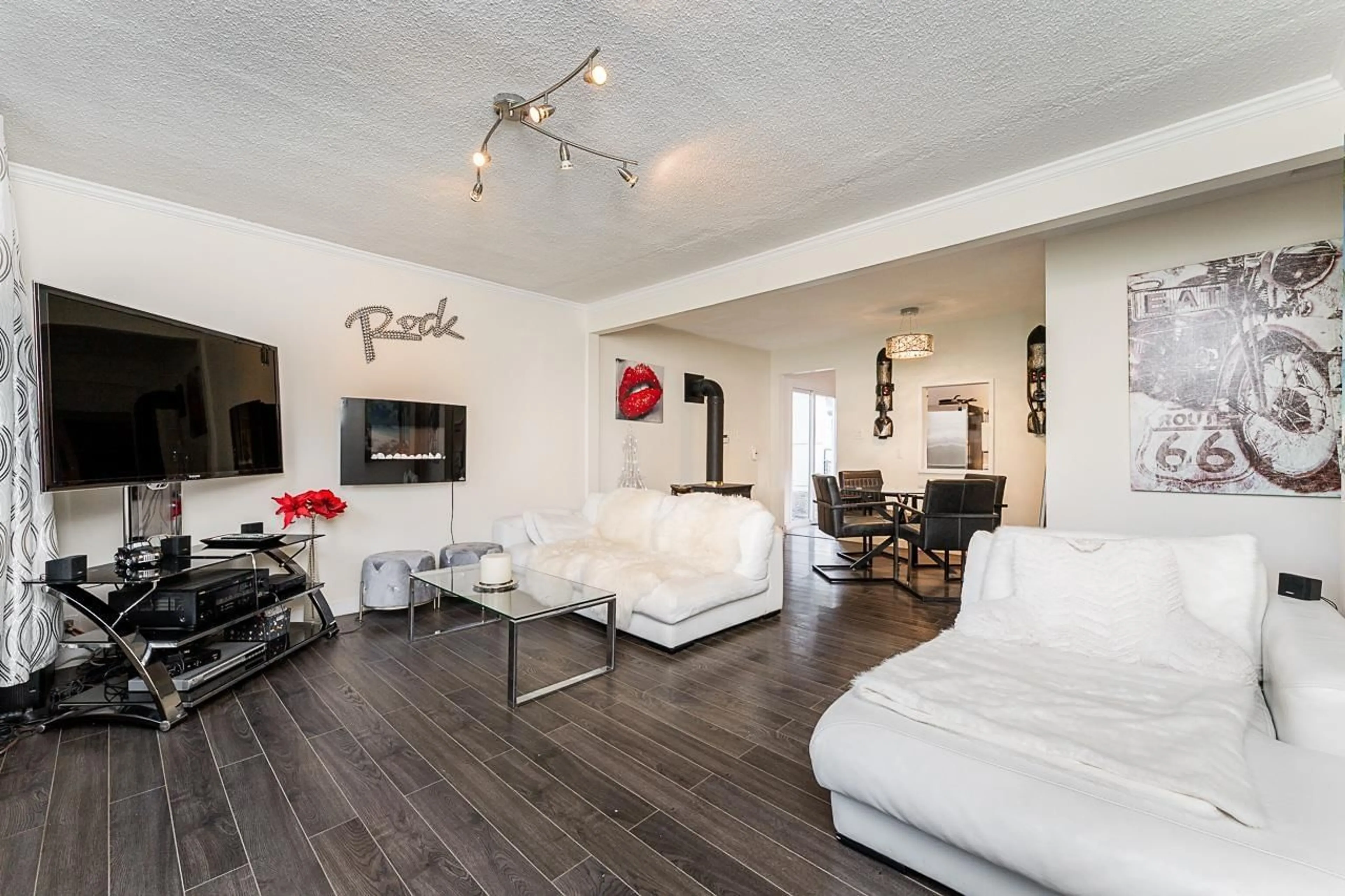 Floor plan for 3742 204, Langley British Columbia V3A1X4