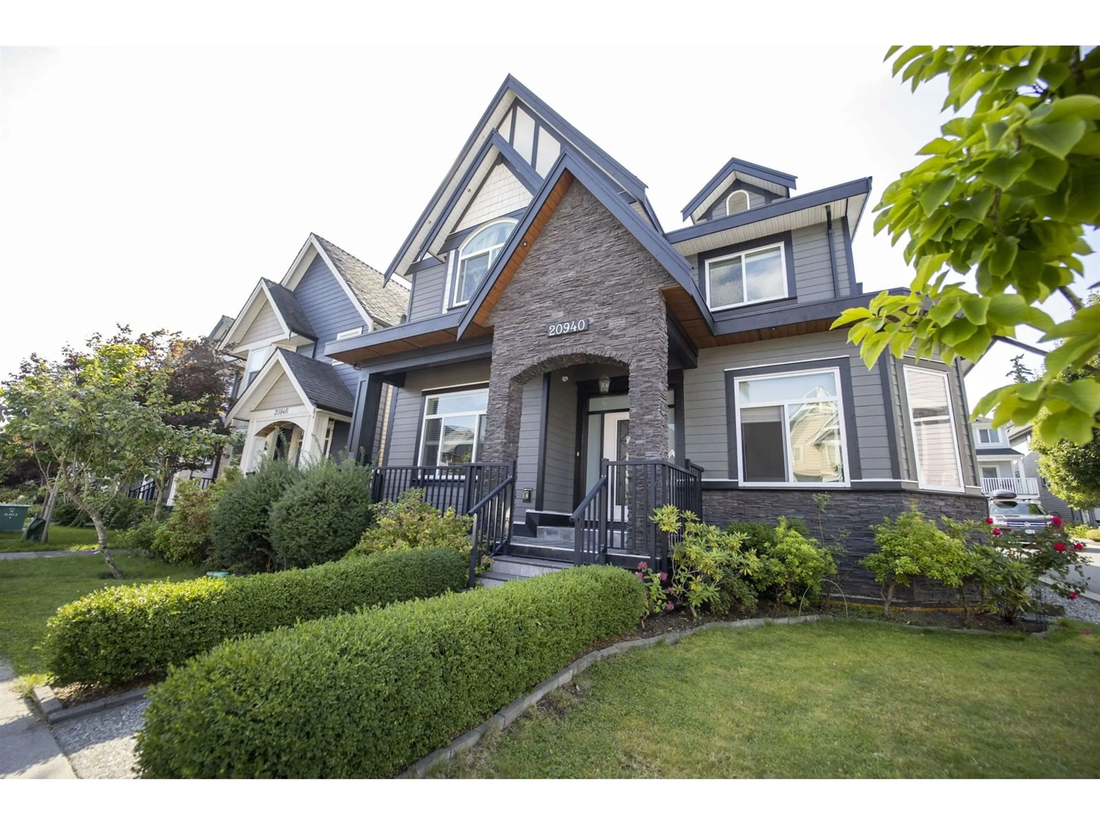 Home with brick exterior material, street for 20940 80A, Langley British Columbia V2Y0R3