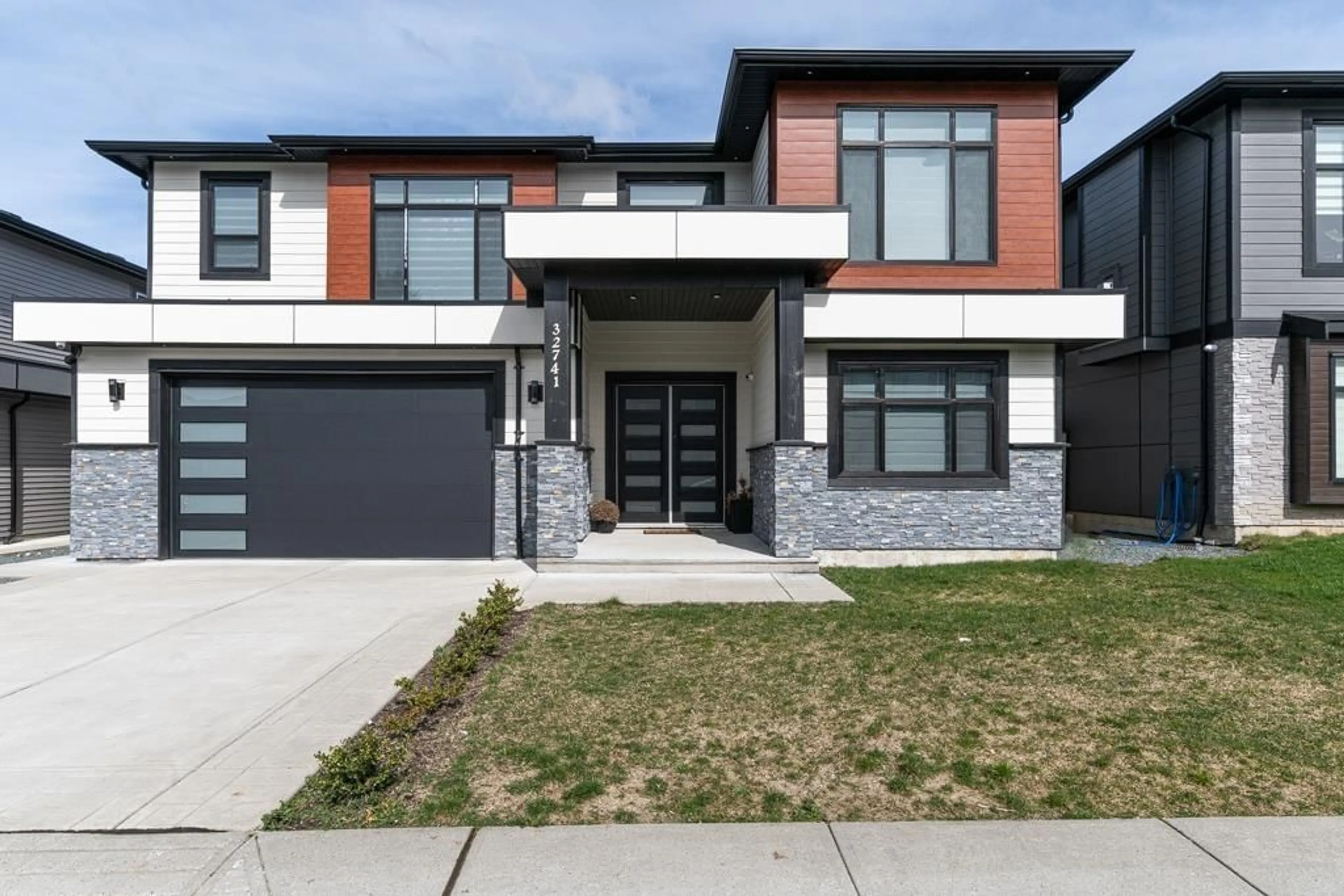 Home with brick exterior material, street for 32741 CARTER, Mission British Columbia V4S1A1