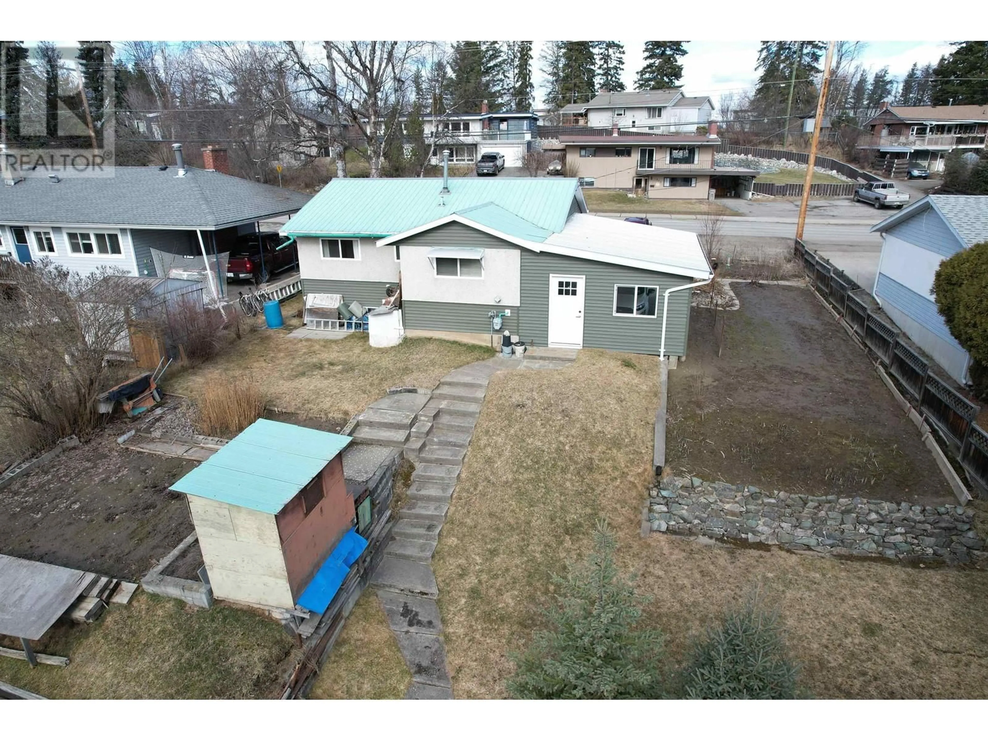 A pic from outside/outdoor area/front of a property/back of a property/a pic from drone, street for 1248 JOHNSTON AVENUE, Quesnel British Columbia V2J3C5