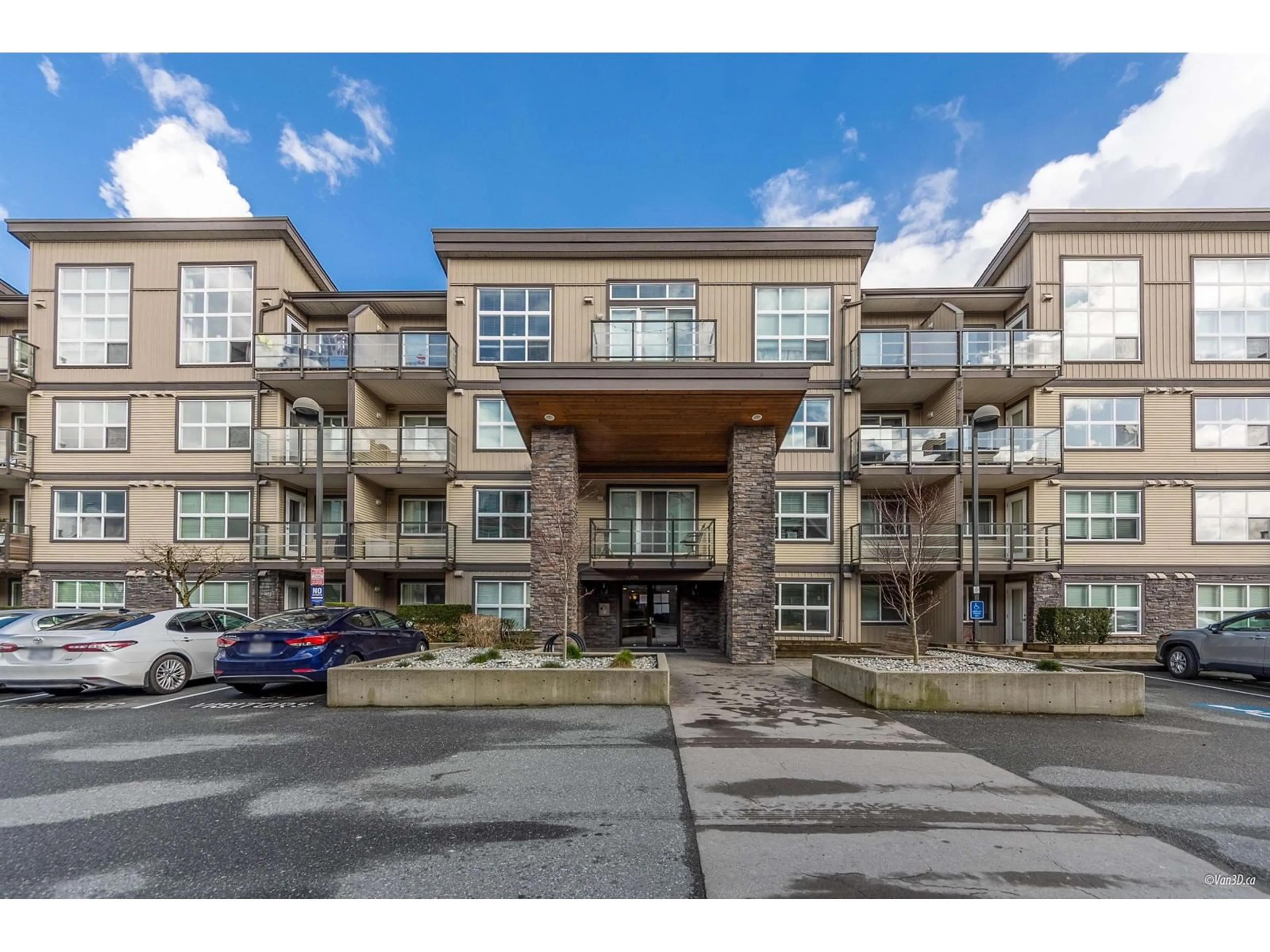 Unknown for 402 - 30525 CARDINAL, Abbotsford British Columbia V2T0A8
