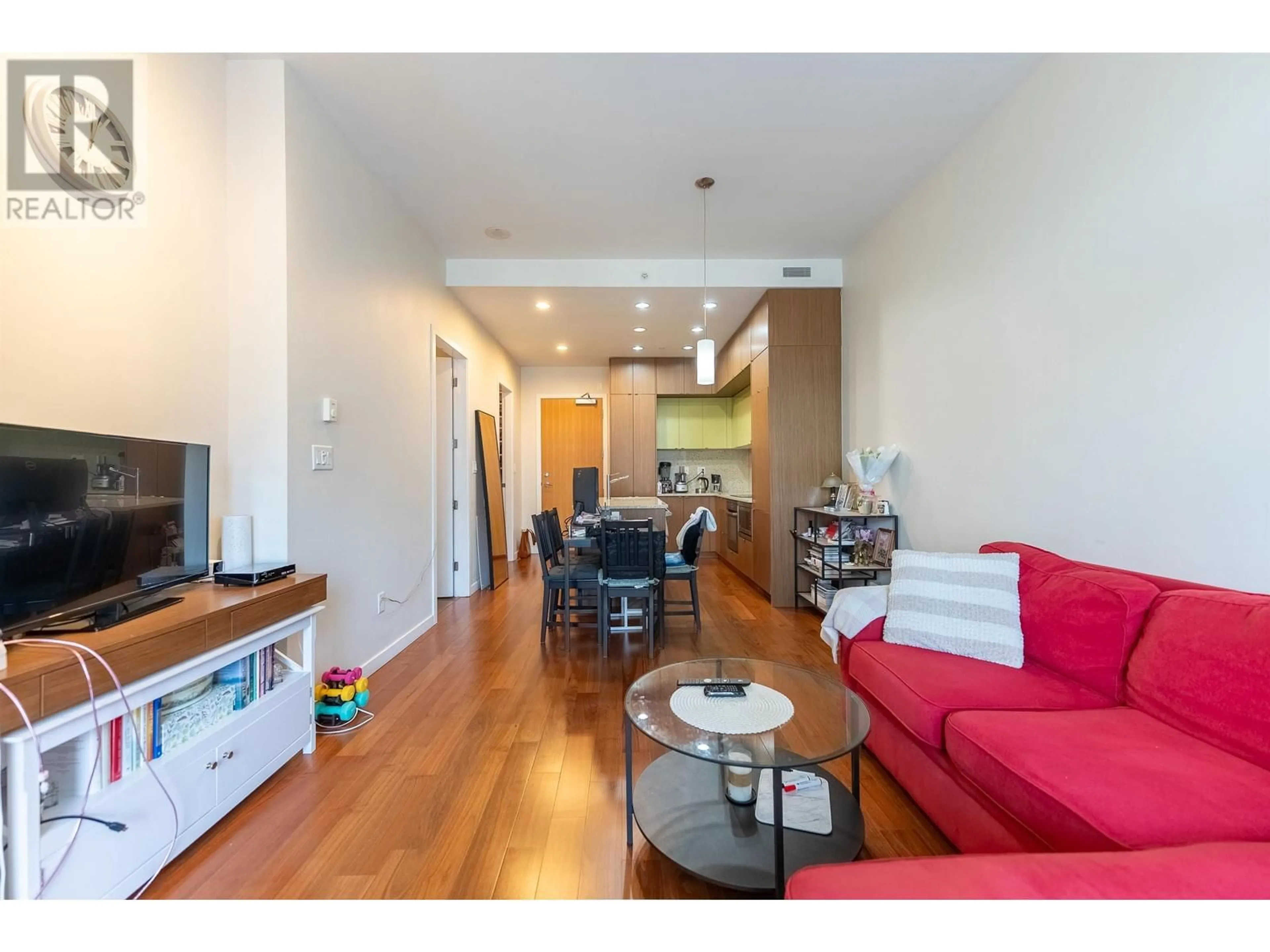 Living room with furniture, wood/laminate floor for 1002 1205 HOWE STREET, Vancouver British Columbia V6Z0B2