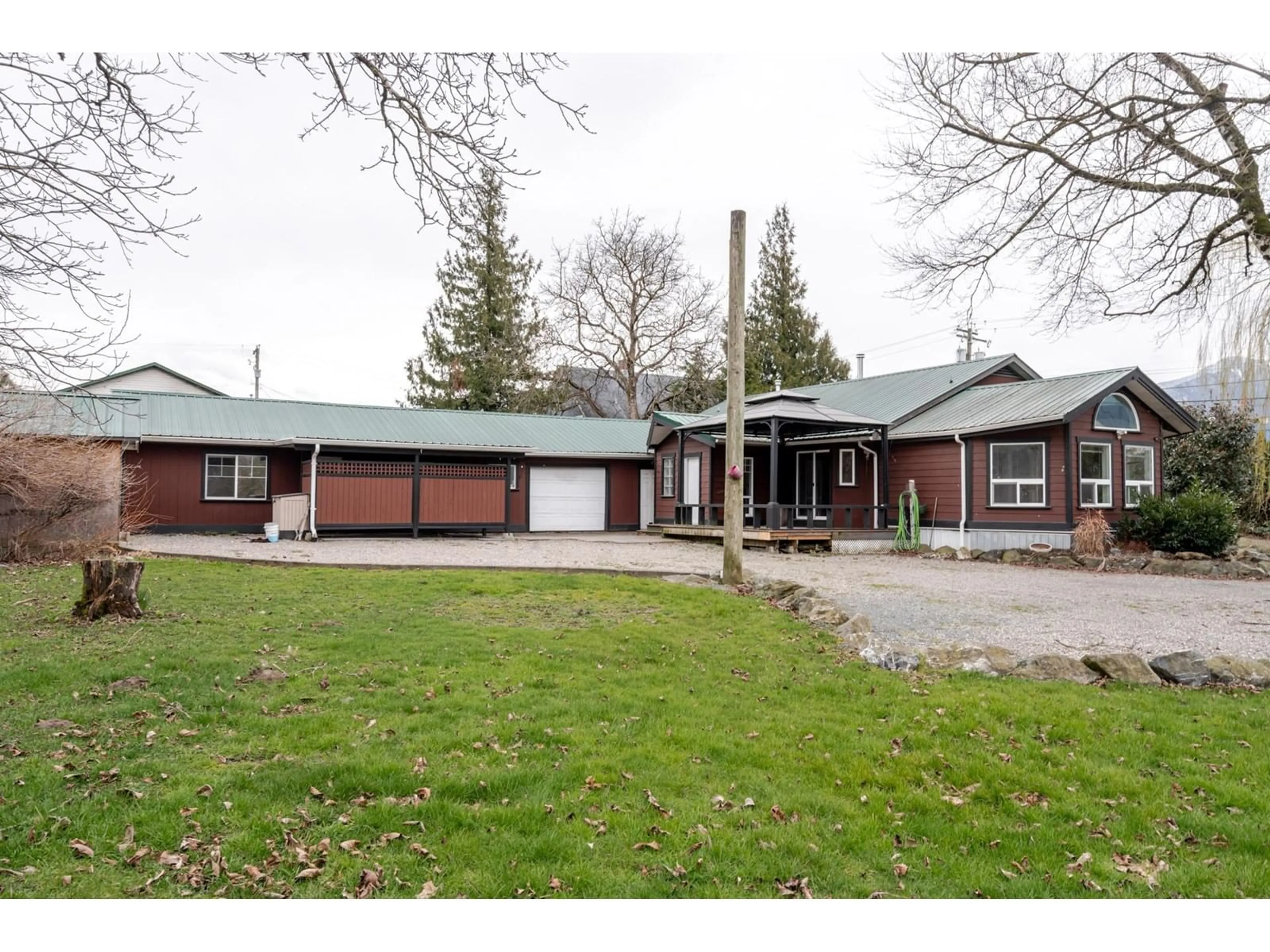 Unknown for 44465 SOUTH SUMAS ROAD, Chilliwack British Columbia V2R4B7