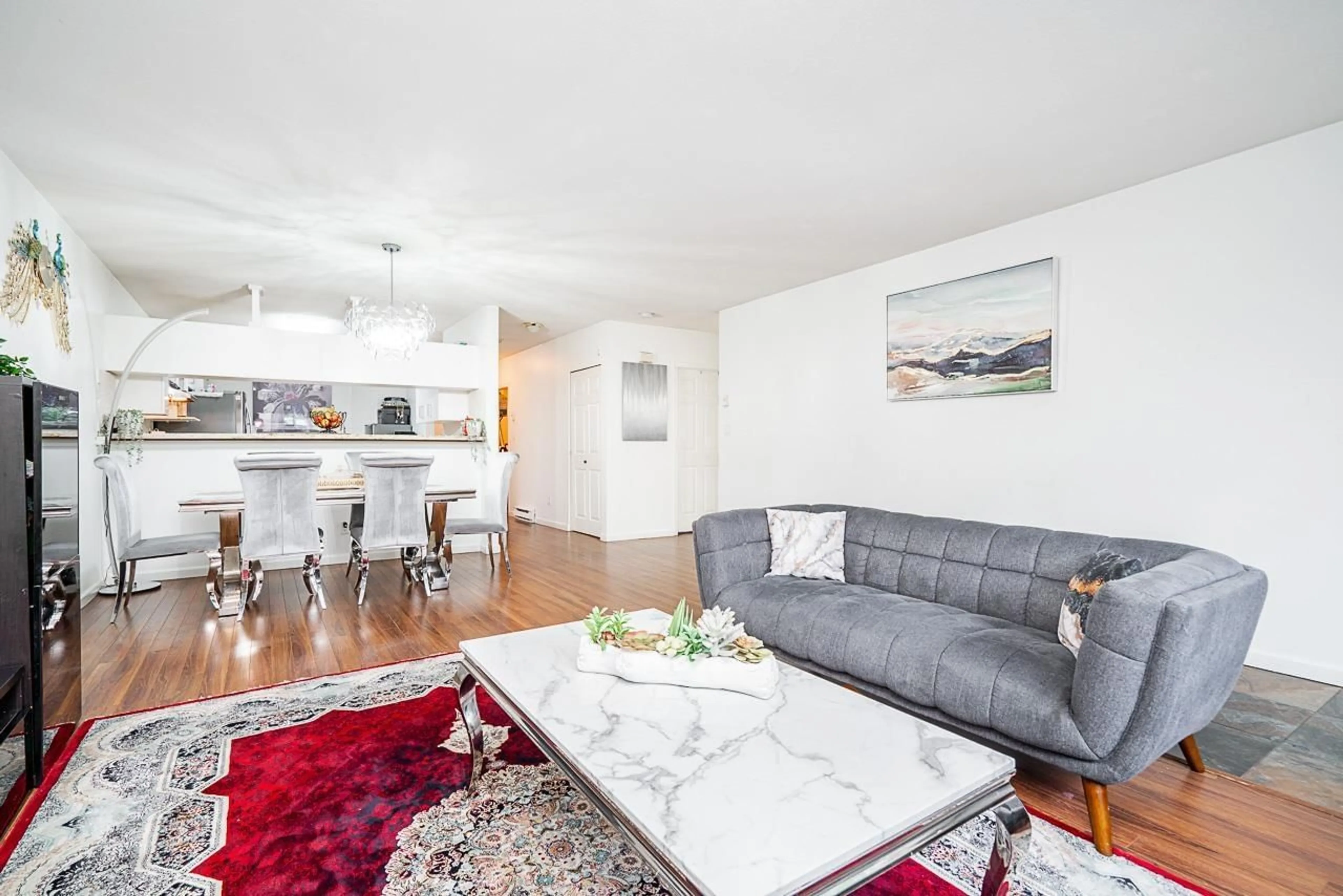 Living room with furniture, unknown for 1 - 13660 84, Surrey British Columbia V3W0T6
