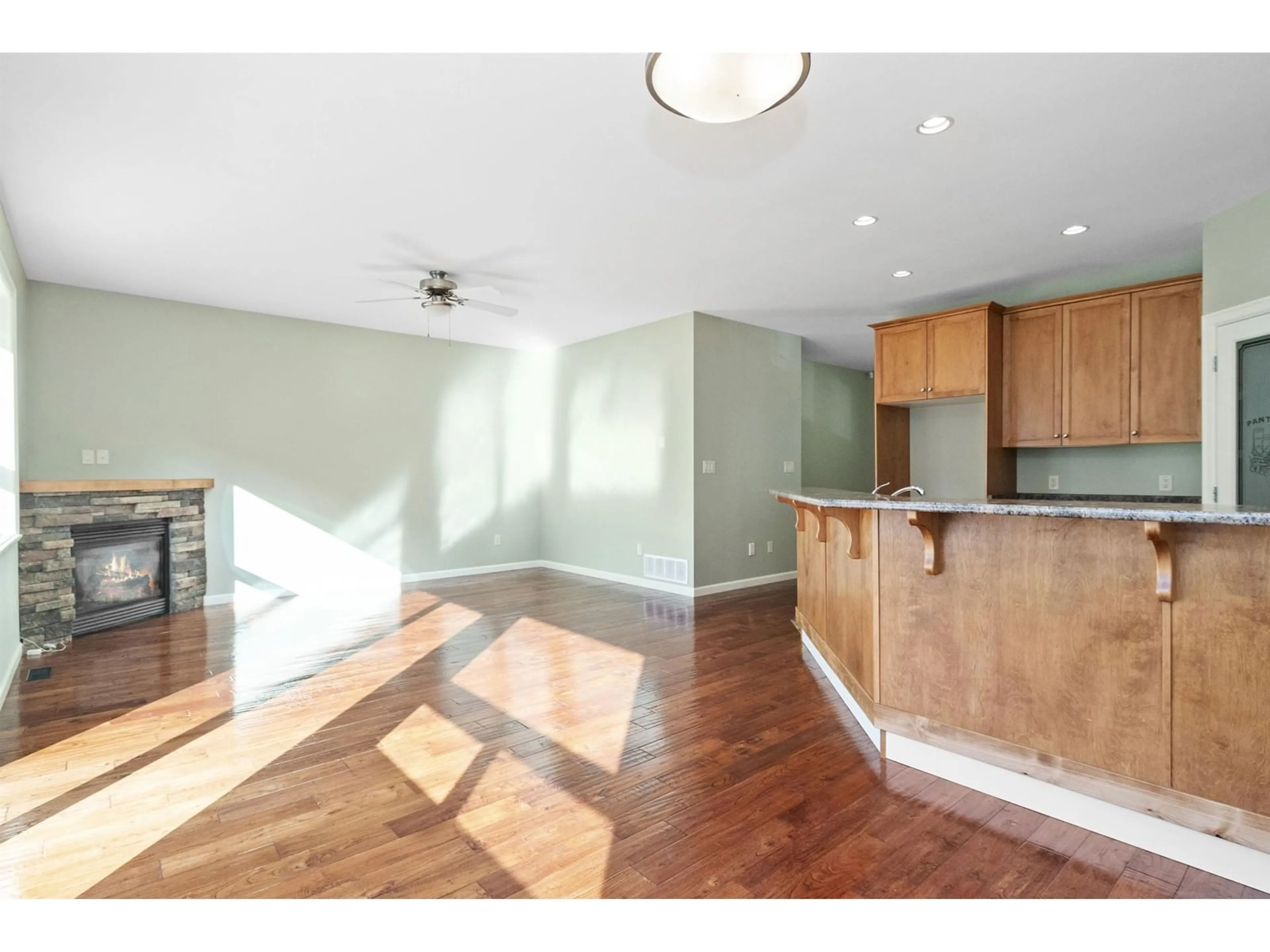 Open concept kitchen, wood/laminate floor for 21241 KETTLE VALLEY ROAD, Hope British Columbia V0X1L1