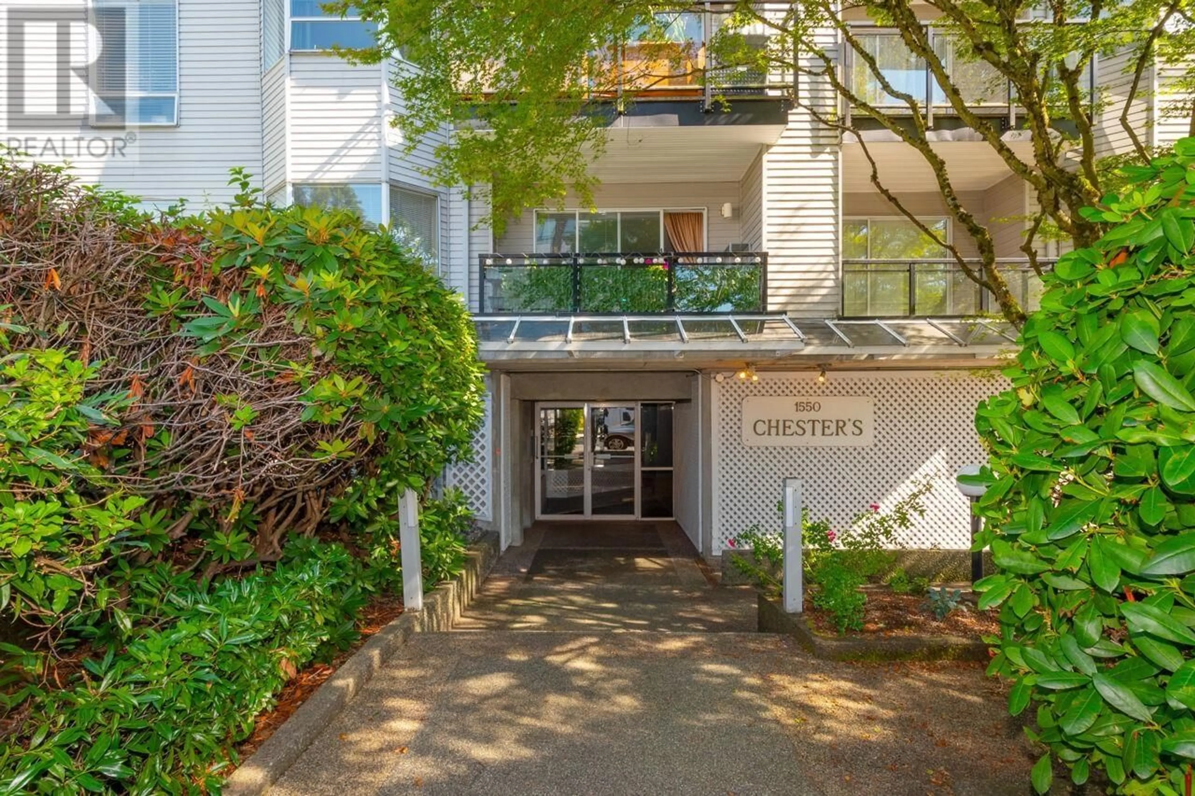 Unknown for 305 - 1550 CHESTERFIELD AVENUE, North Vancouver British Columbia V7M2N6
