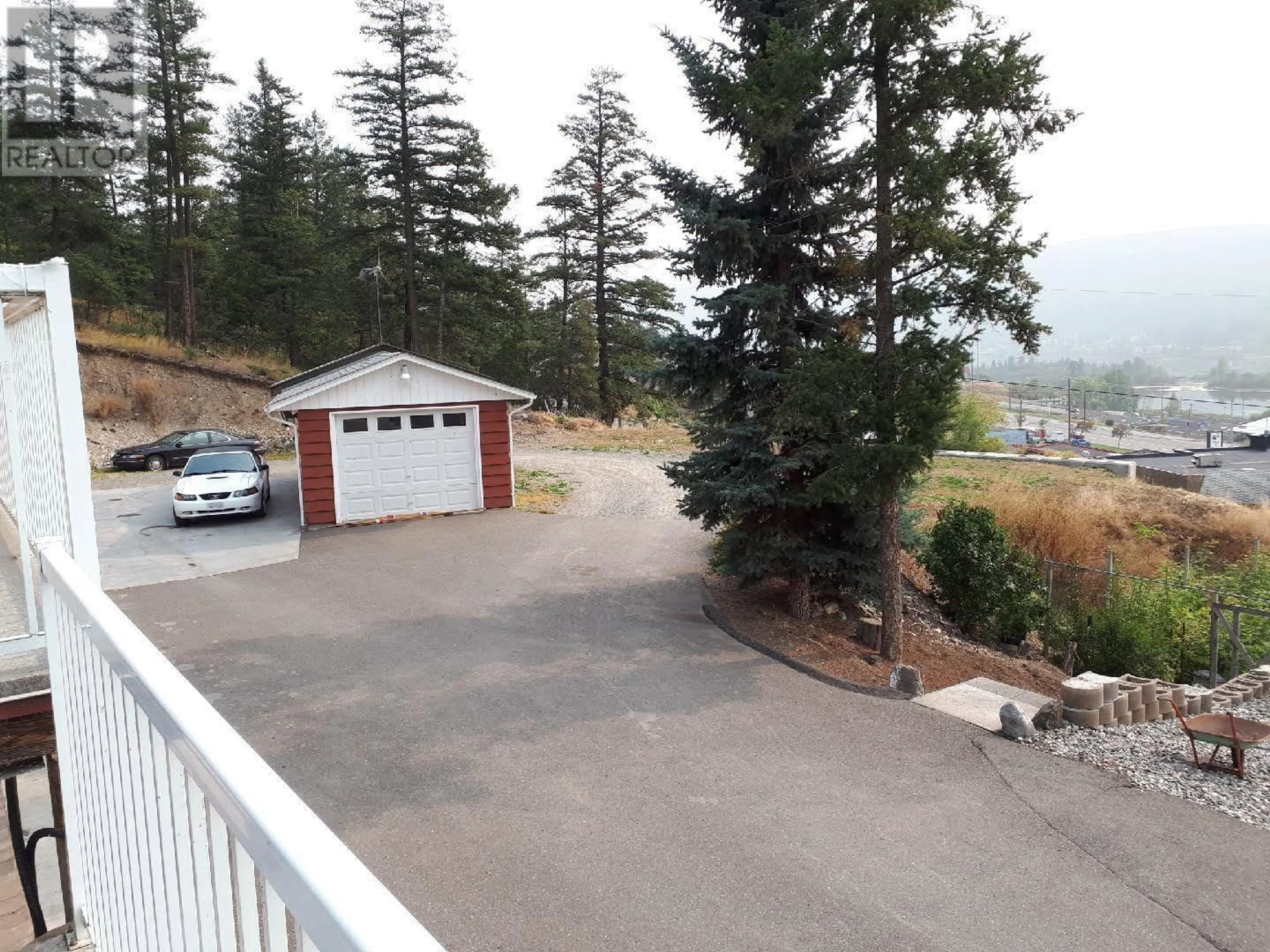 A pic from outside/outdoor area/front of a property/back of a property/a pic from drone, mountain view for 1138 LAKEVIEW CRESCENT, Williams Lake British Columbia V2G1A3