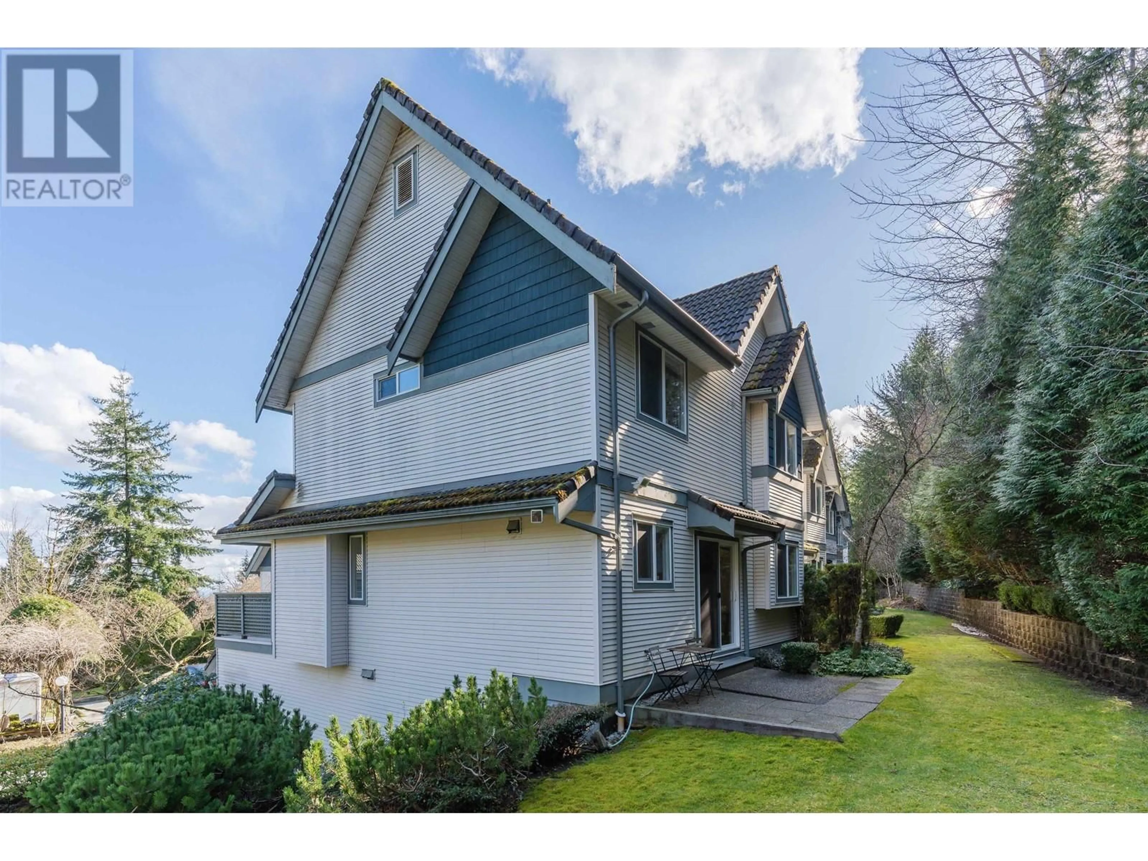 Unknown for 7 - 2382 PARKWAY BOULEVARD, Coquitlam British Columbia V3E3M4