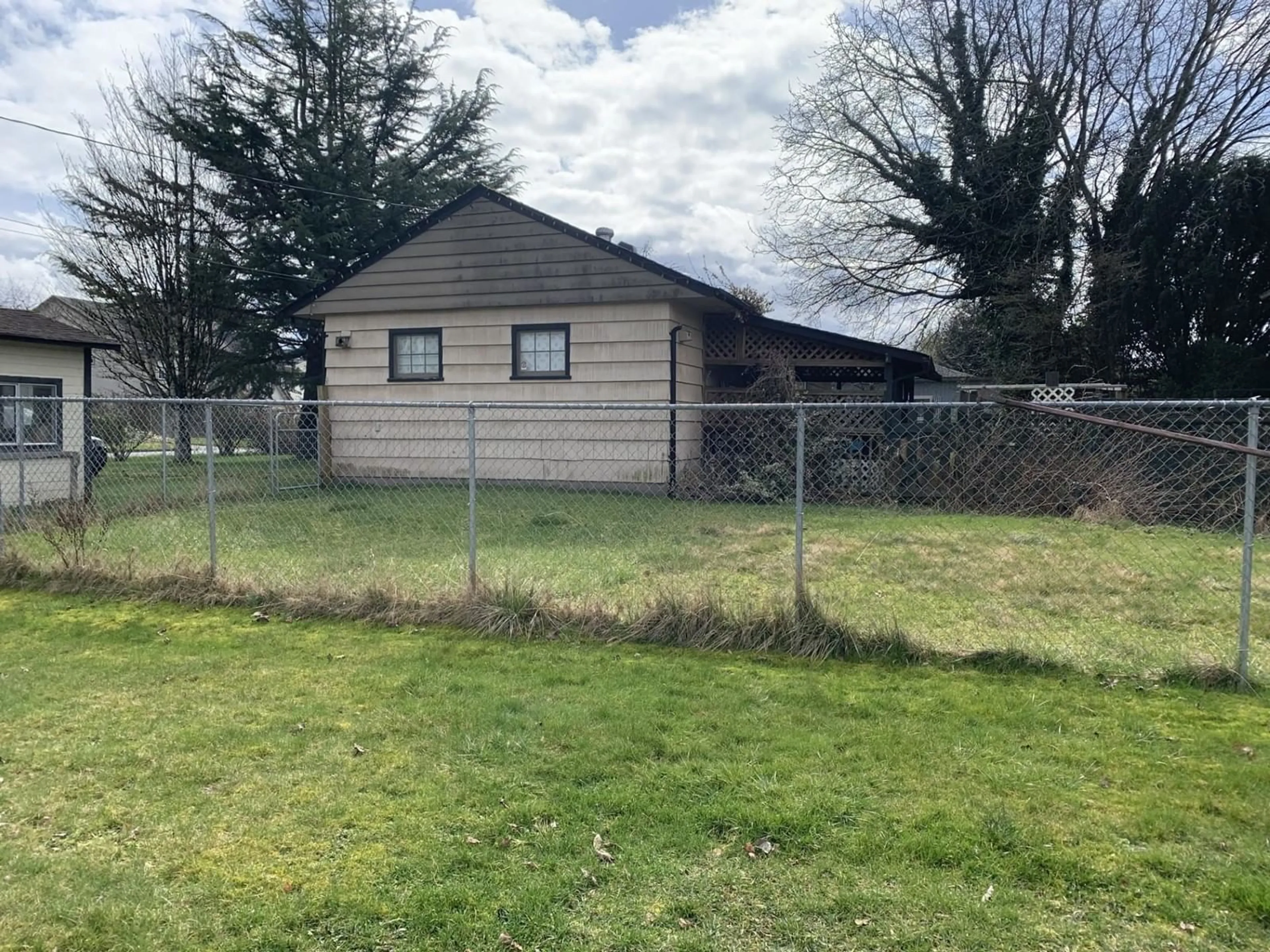 Shed for 9695 CORBOULD STREET, Chilliwack British Columbia V2P4B6