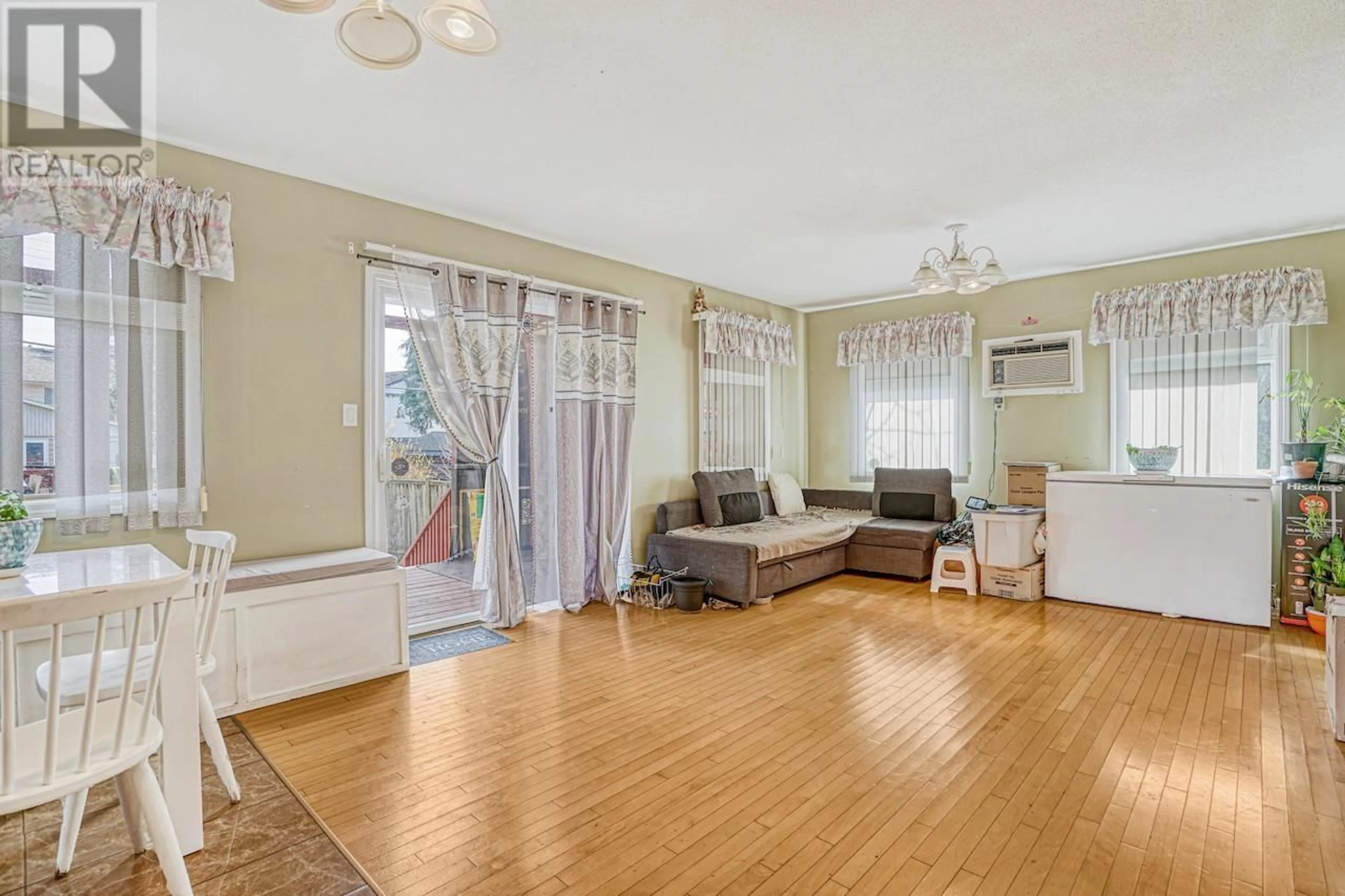 Living room with furniture, unknown for 10140 SEACOTE ROAD, Richmond British Columbia V7A4A9