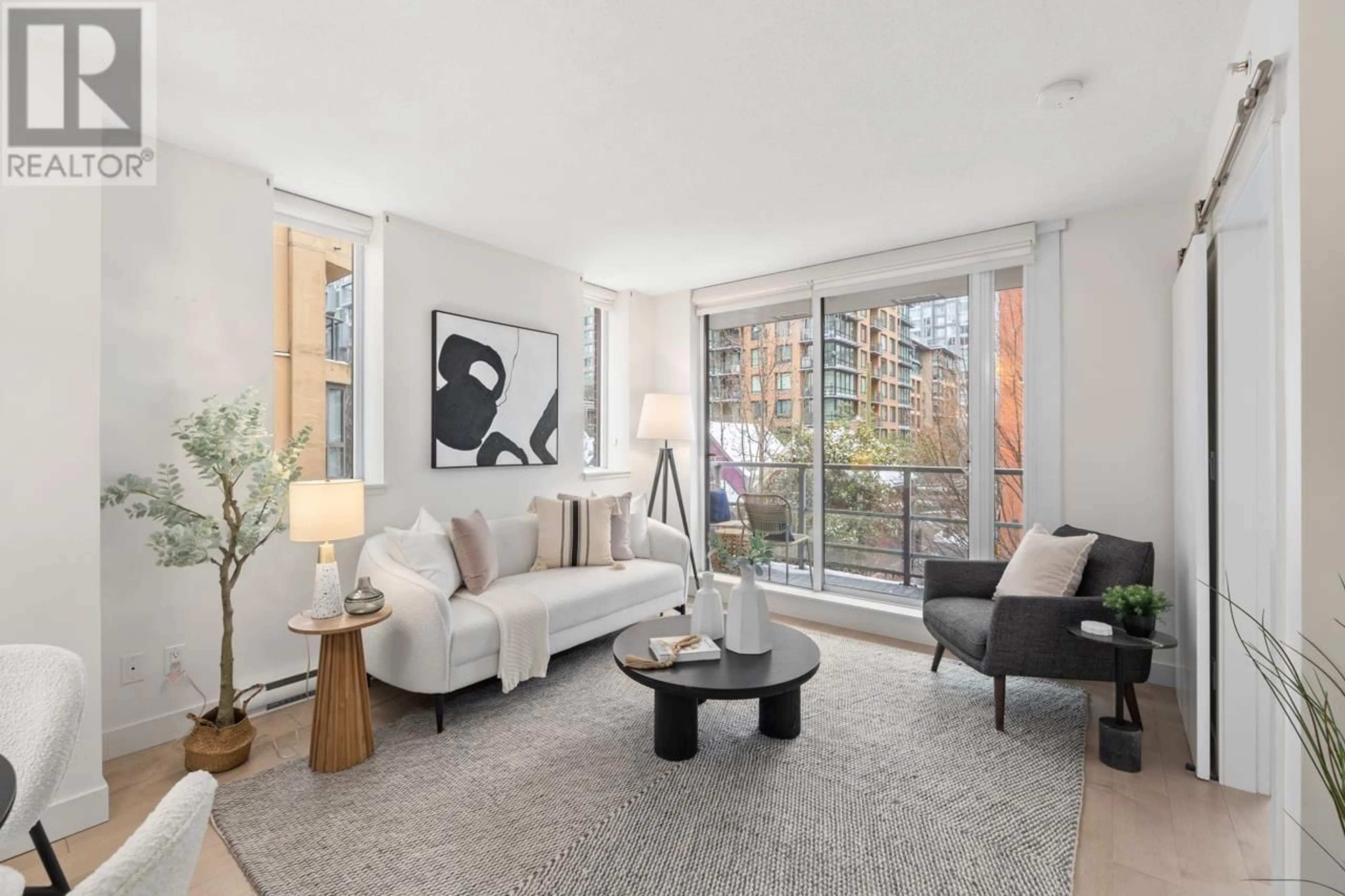 Living room with furniture, unknown for 406 - 1133 HOMER STREET, Vancouver British Columbia V6B0B1