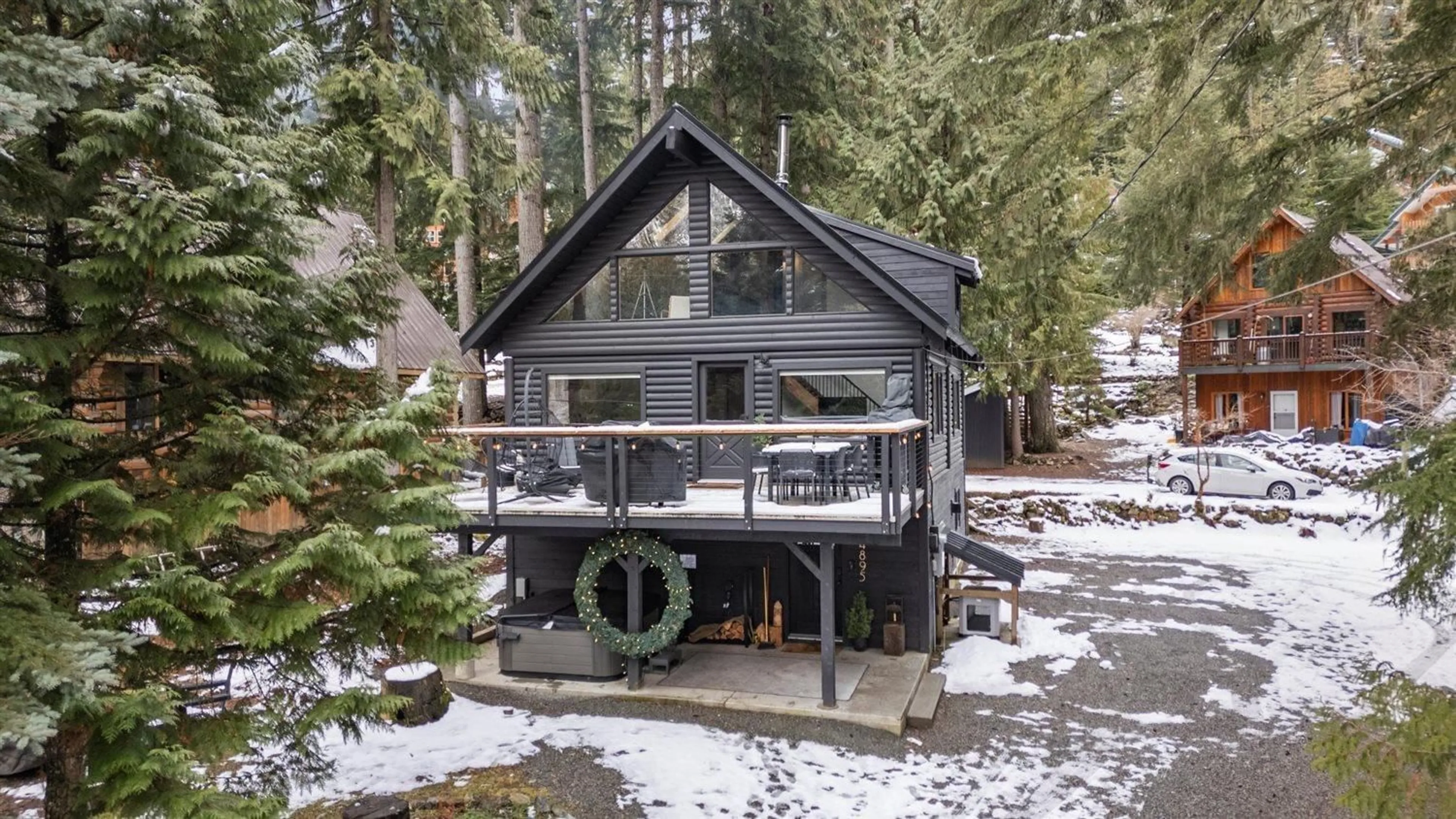 A pic from outside/outdoor area/front of a property/back of a property/a pic from drone, water/lake/river/ocean view for 14895 PARKHILL BOULEVARD, Hope British Columbia V0X1L5