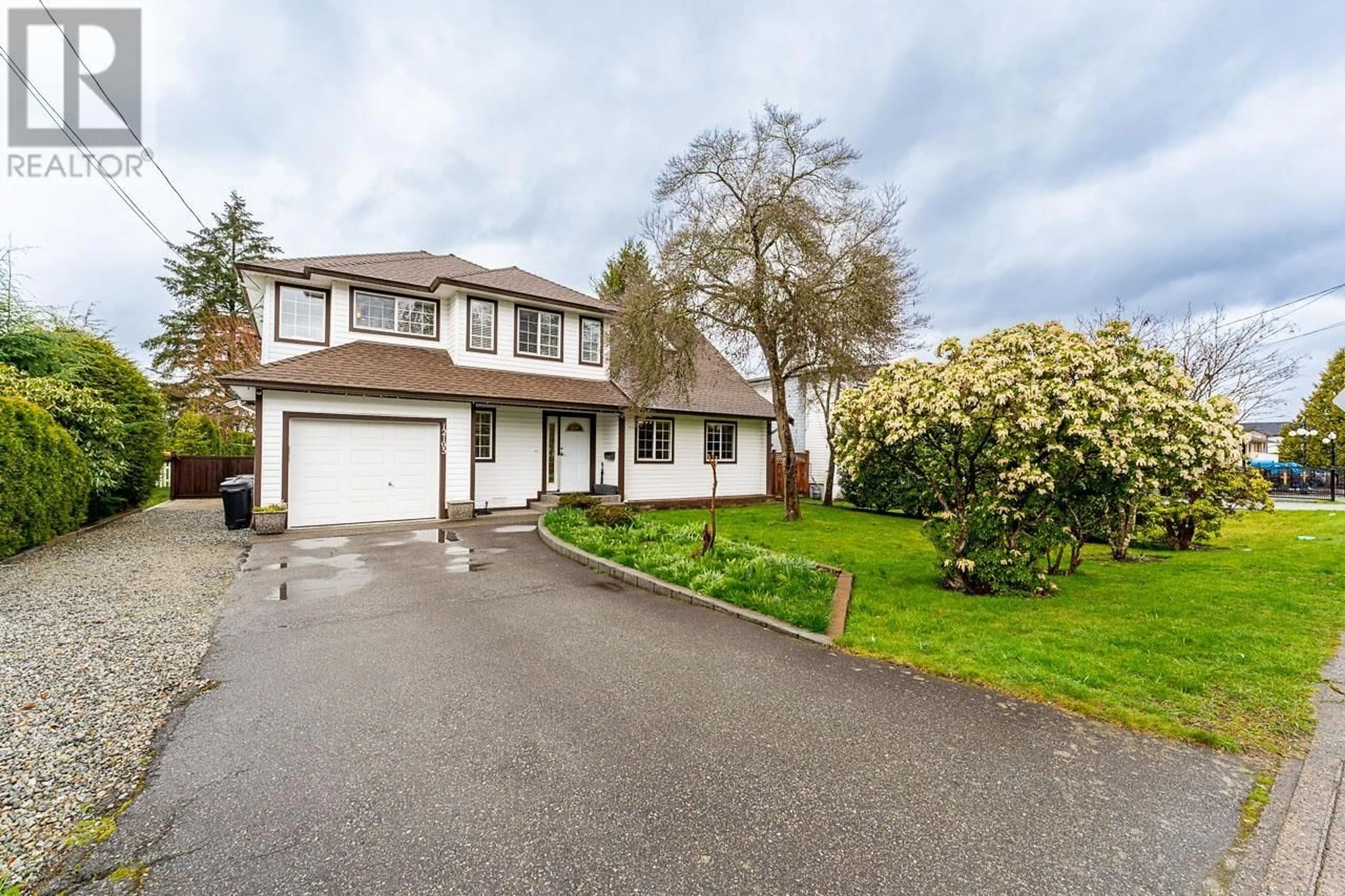 A pic from outside/outdoor area/front of a property/back of a property/a pic from drone, street for 12195 227 STREET, Maple Ridge British Columbia V2X6J6