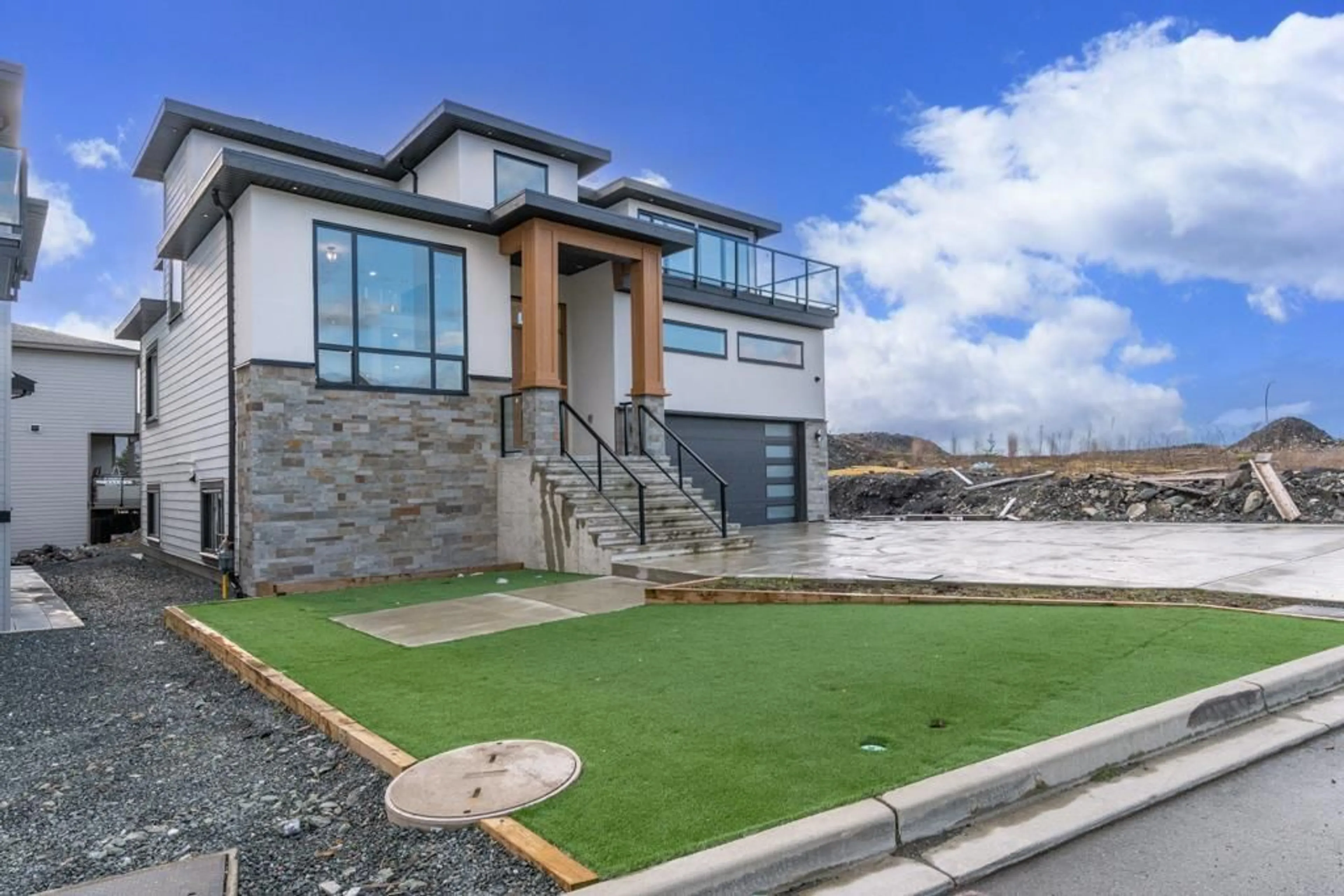 Home with brick exterior material, unknown for 5289 HIGHVIEW DRIVE, Chilliwack British Columbia V2R6G4