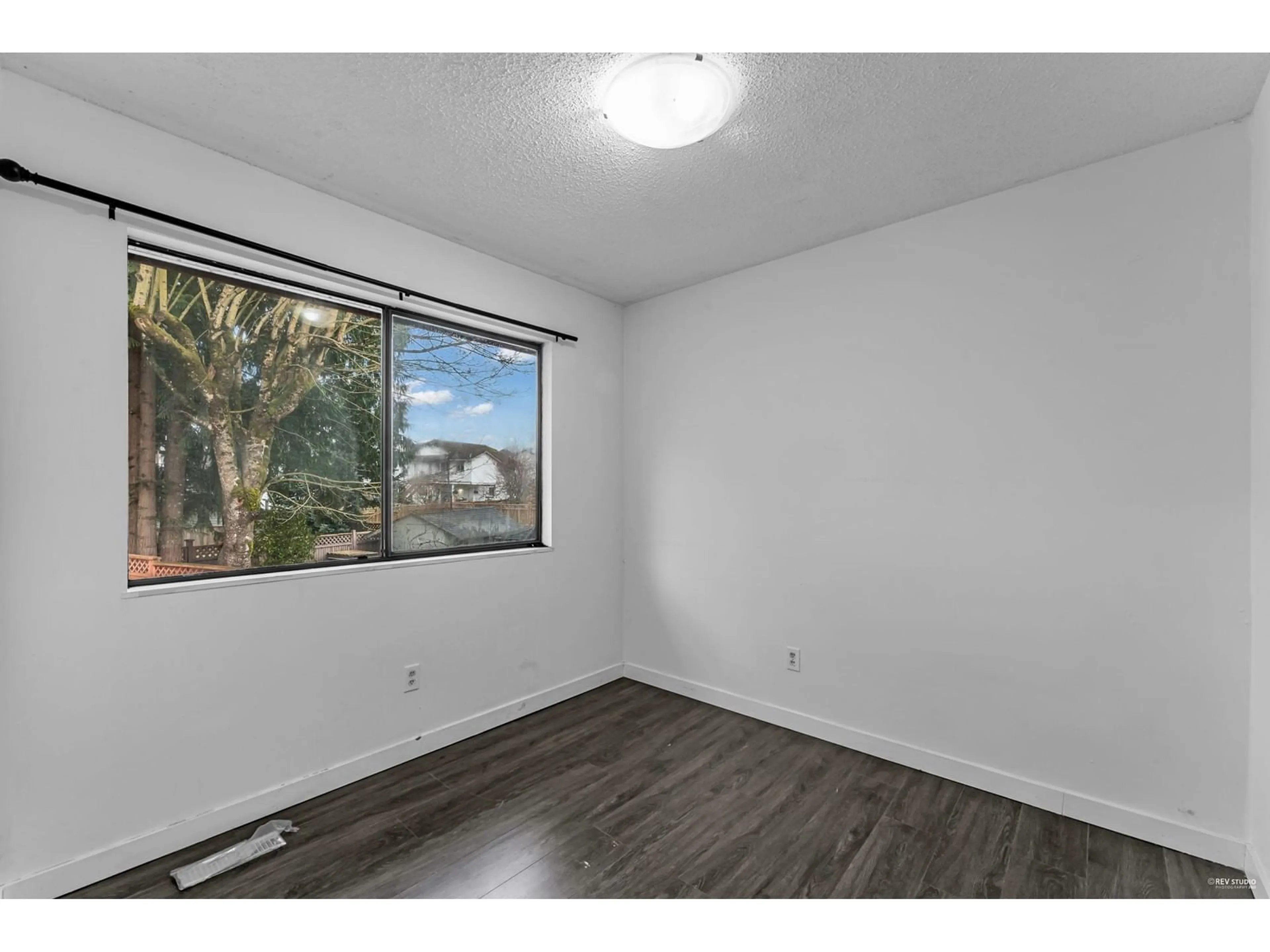 A pic of a room for 6735 133, Surrey British Columbia V3W7J5