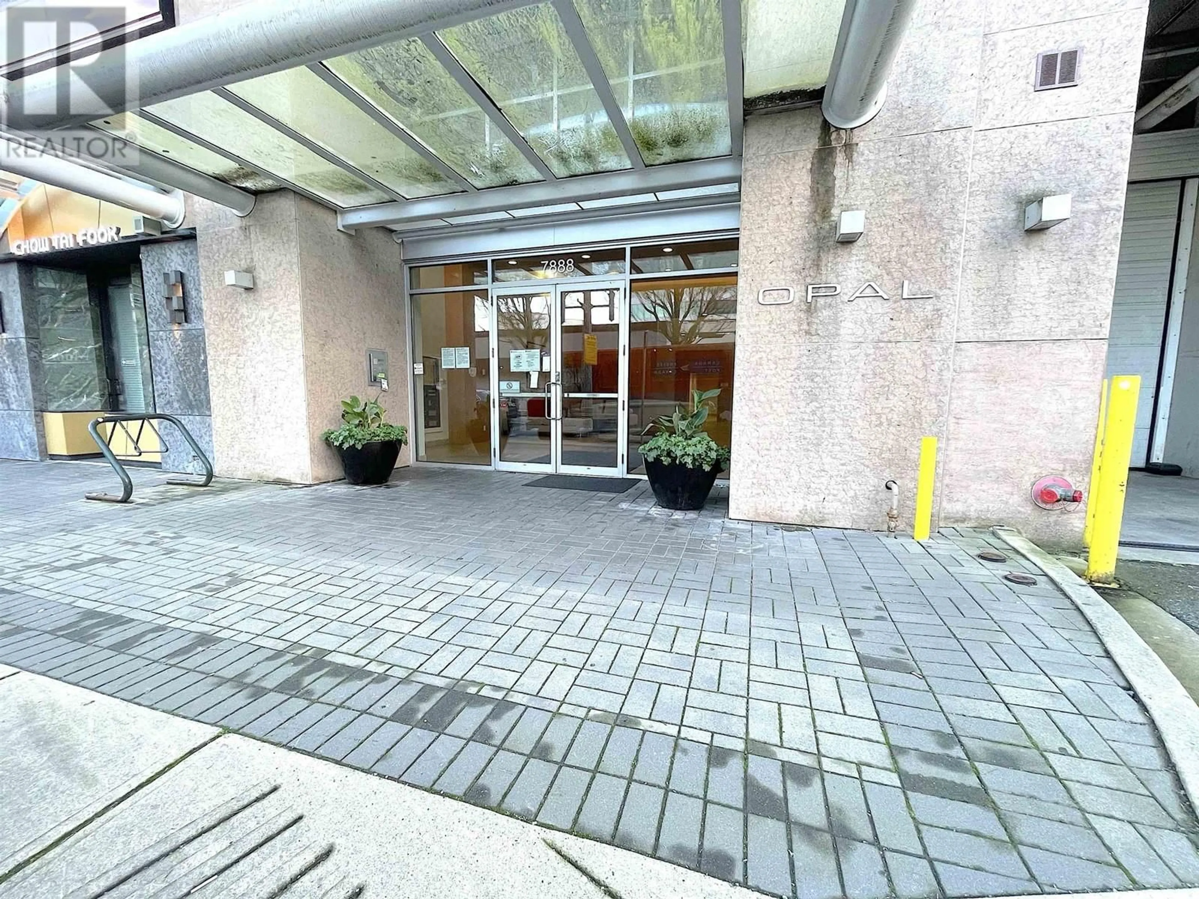 Indoor foyer for 1202 - 7888 SABA ROAD, Richmond British Columbia V6Y0A2