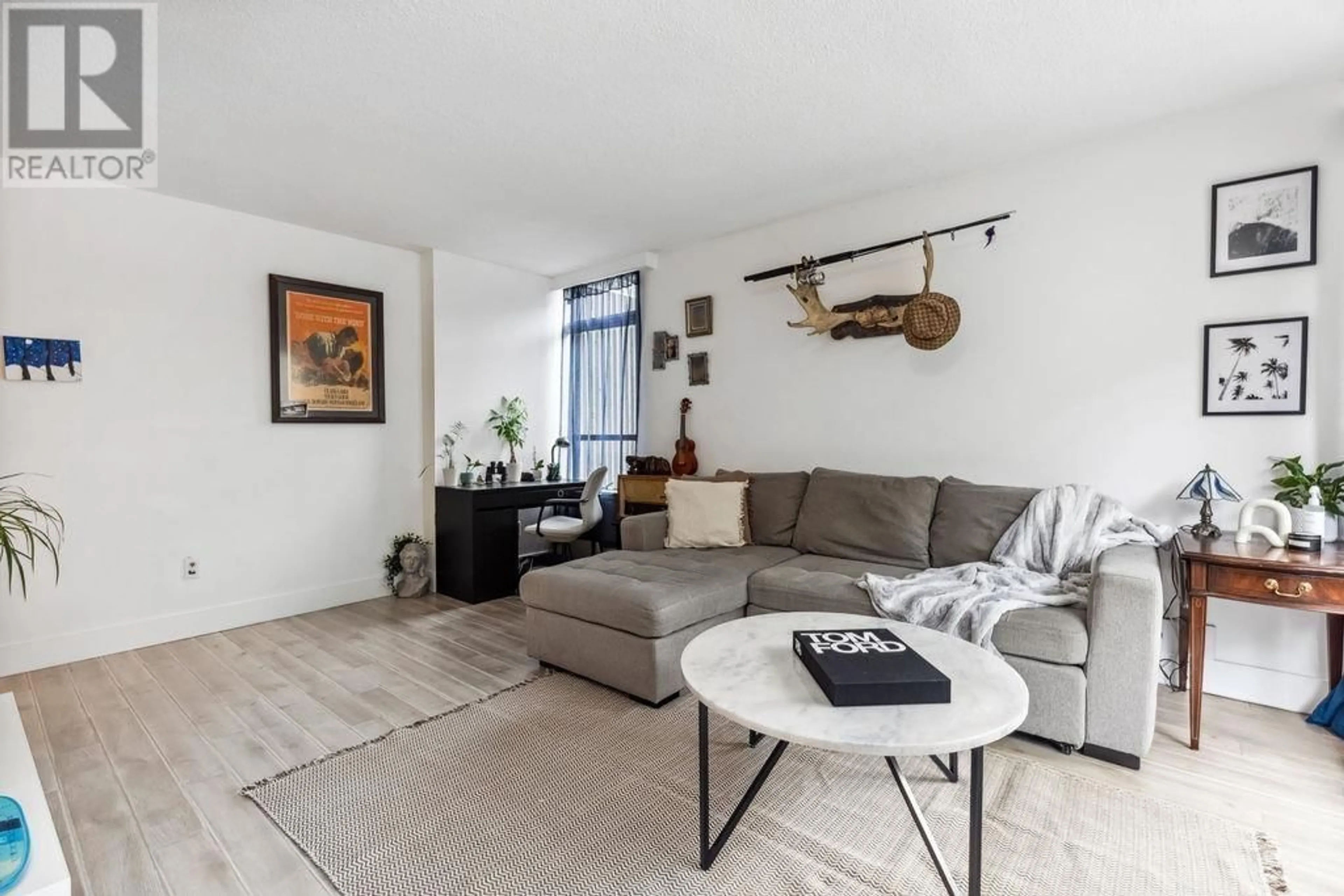 Living room with furniture, unknown for 207 - 1720 BARCLAY STREET, Vancouver British Columbia V6G1K4