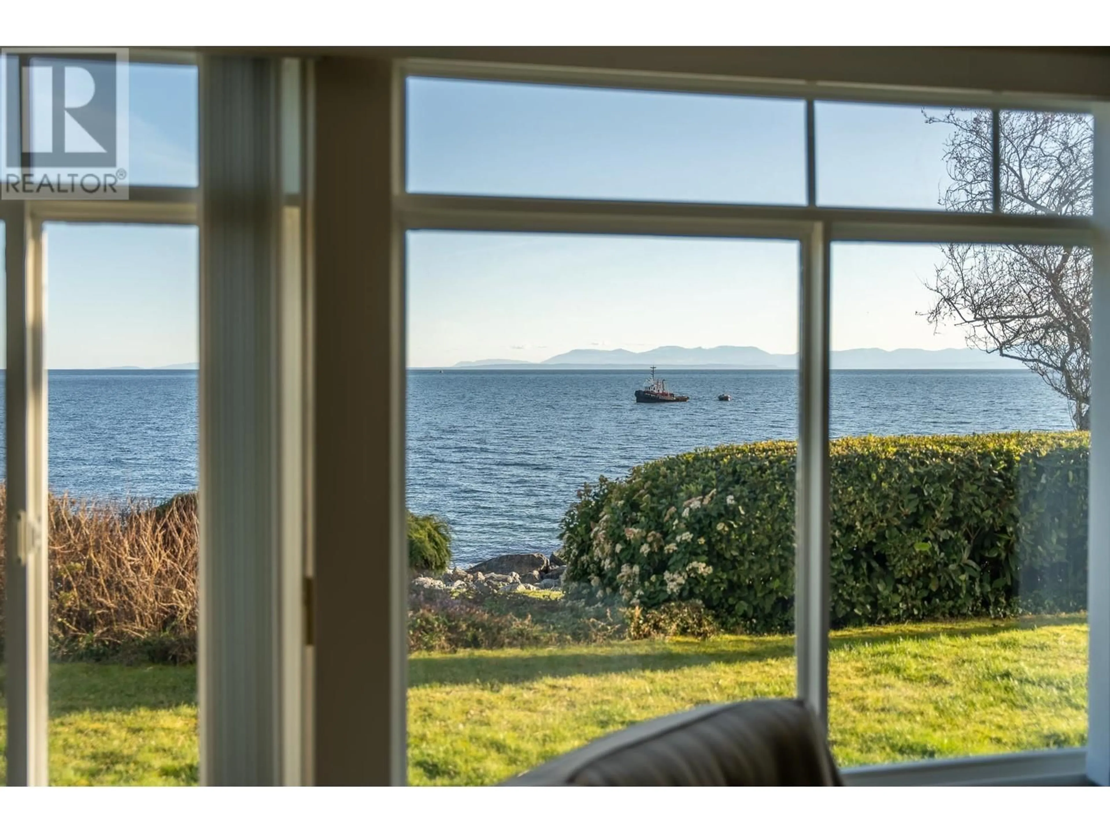 Unknown for 102 - 5470 INLET AVENUE, Sechelt British Columbia V7Z0H4