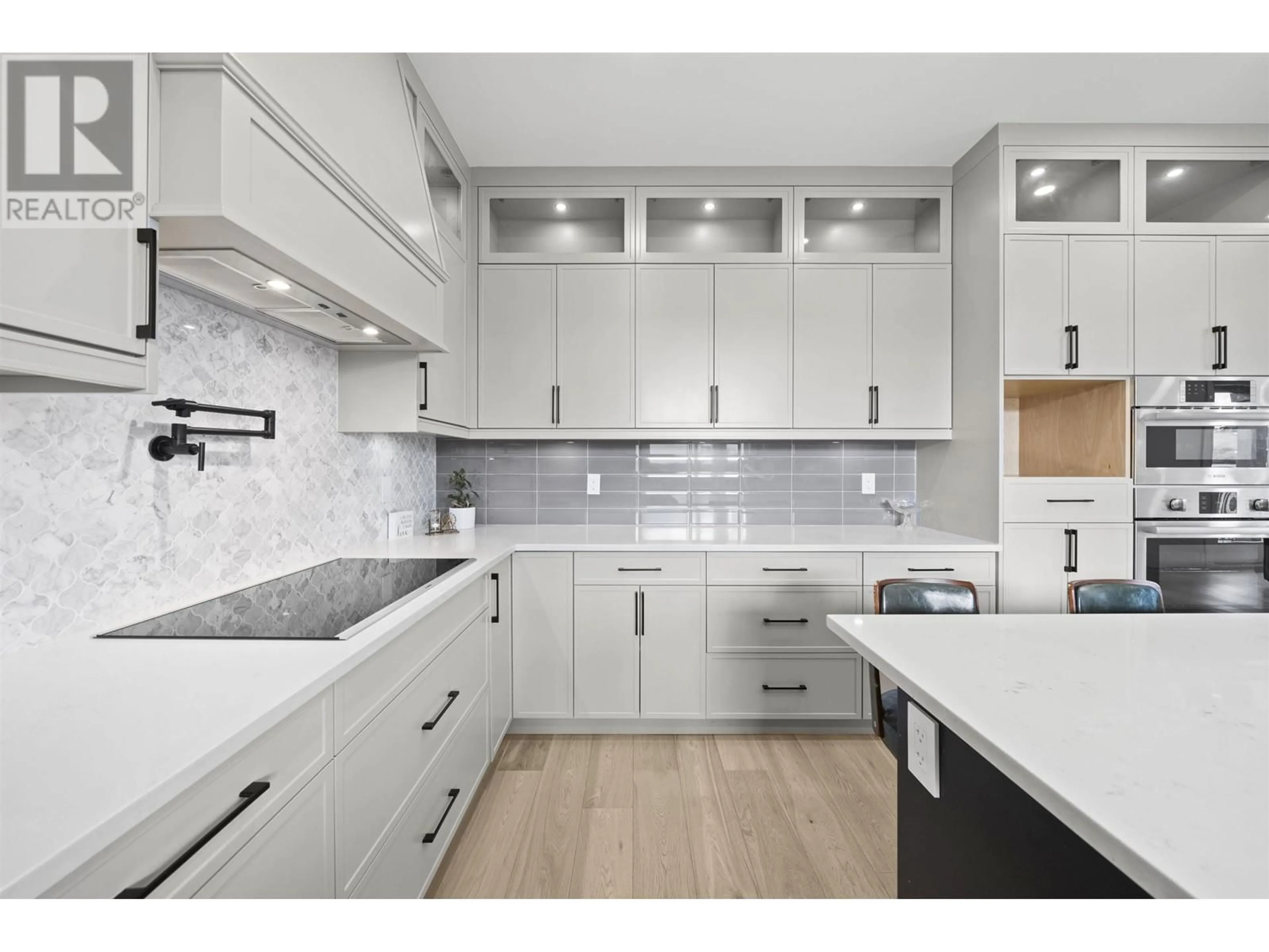 Contemporary kitchen, ceramic/tile floor for 1054 SMITH AVENUE, Coquitlam British Columbia V3J2X8