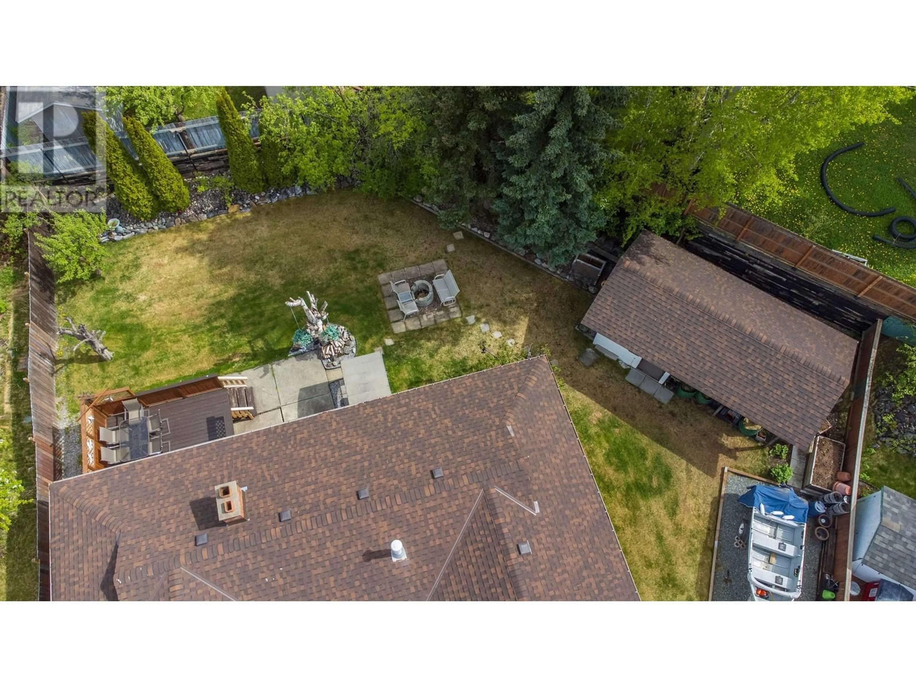 A pic from outside/outdoor area/front of a property/back of a property/a pic from drone, unknown for 2881 CALHOUN PLACE, Prince George British Columbia V2N5J5