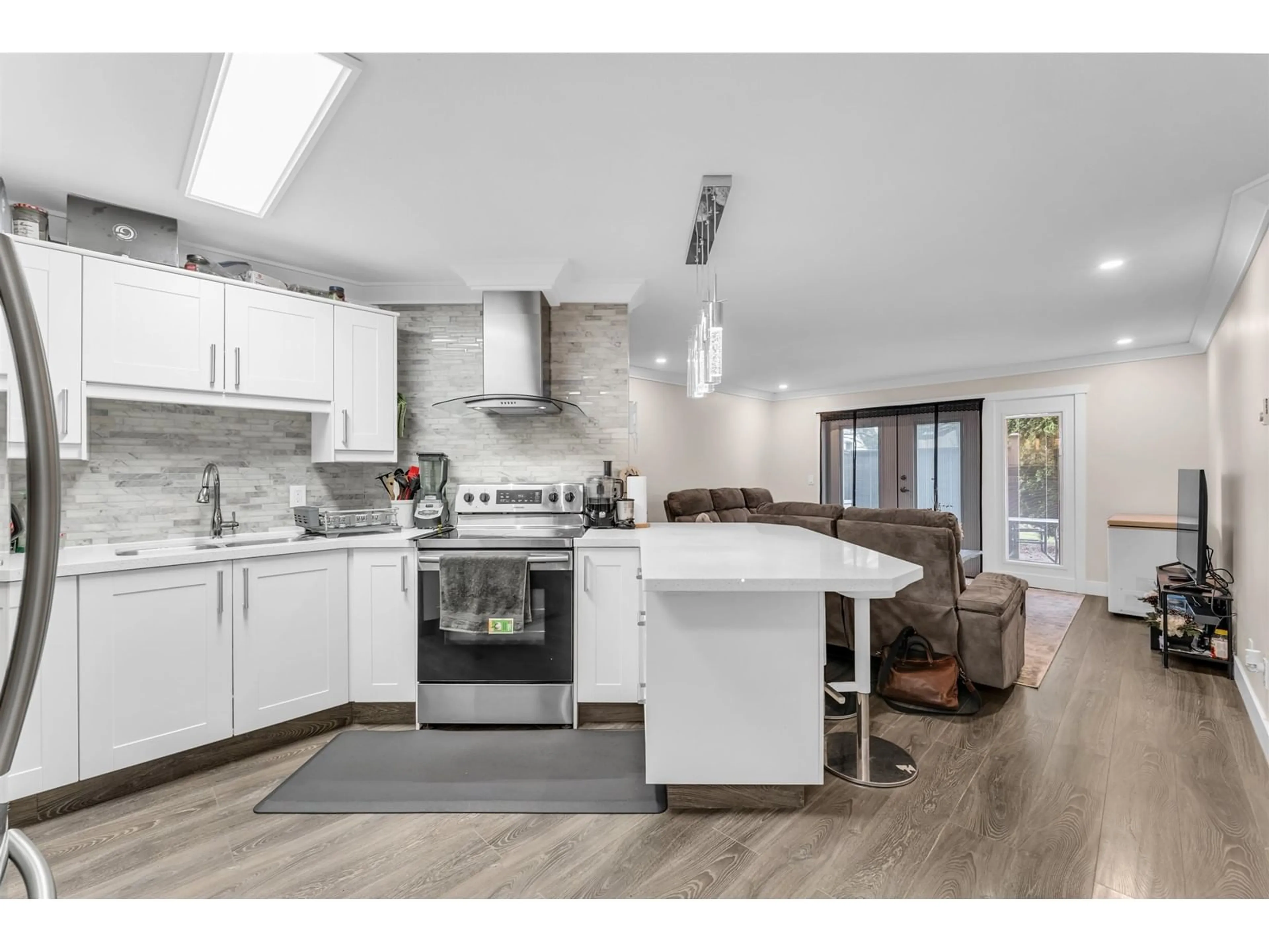 Open concept kitchen, unknown for 104D - 45655 MCINTOSH DRIVE, Chilliwack British Columbia V2P6V4