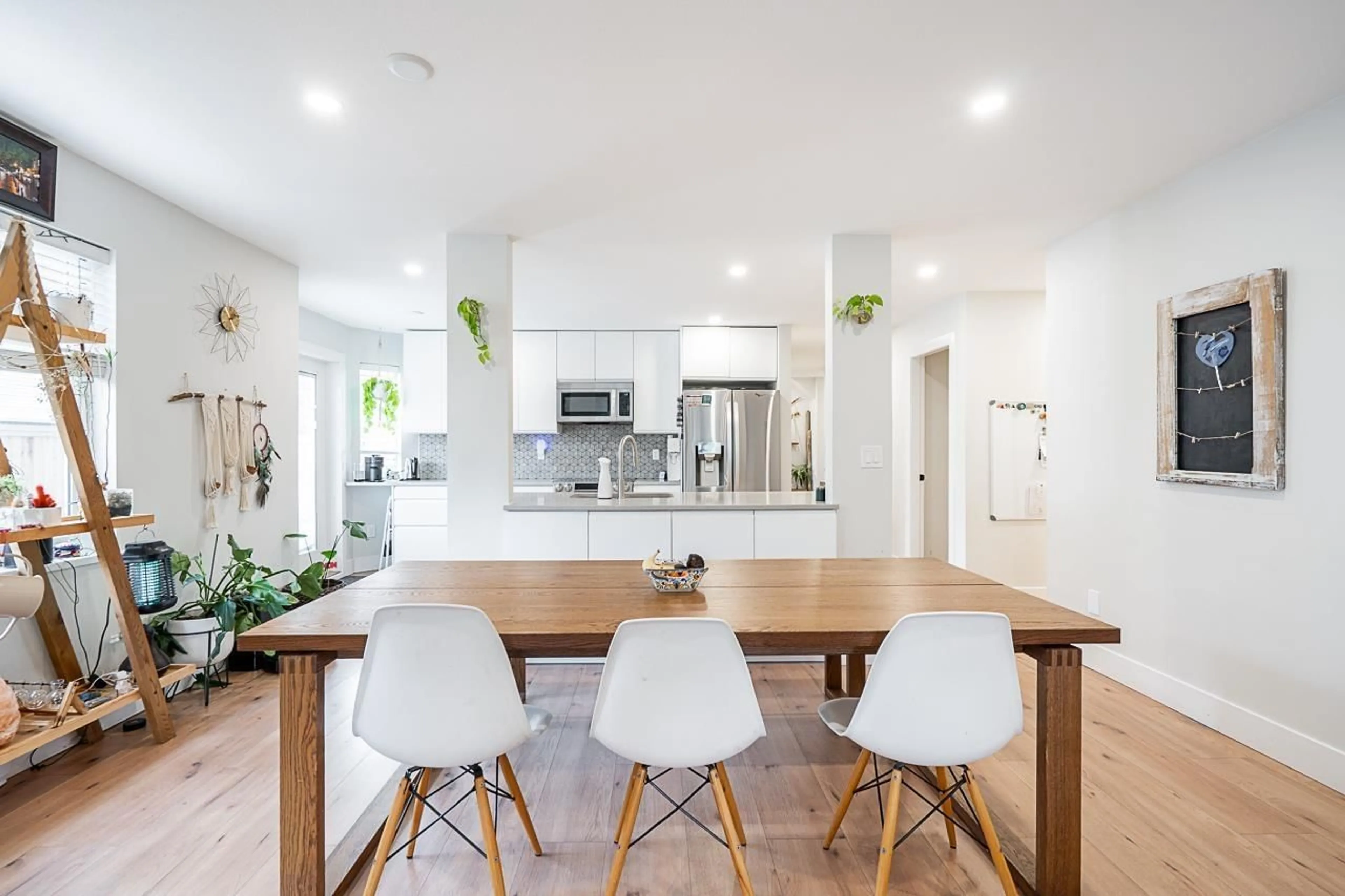 Open concept kitchen, unknown for 19 - 8338 158, Surrey British Columbia V4N0R3