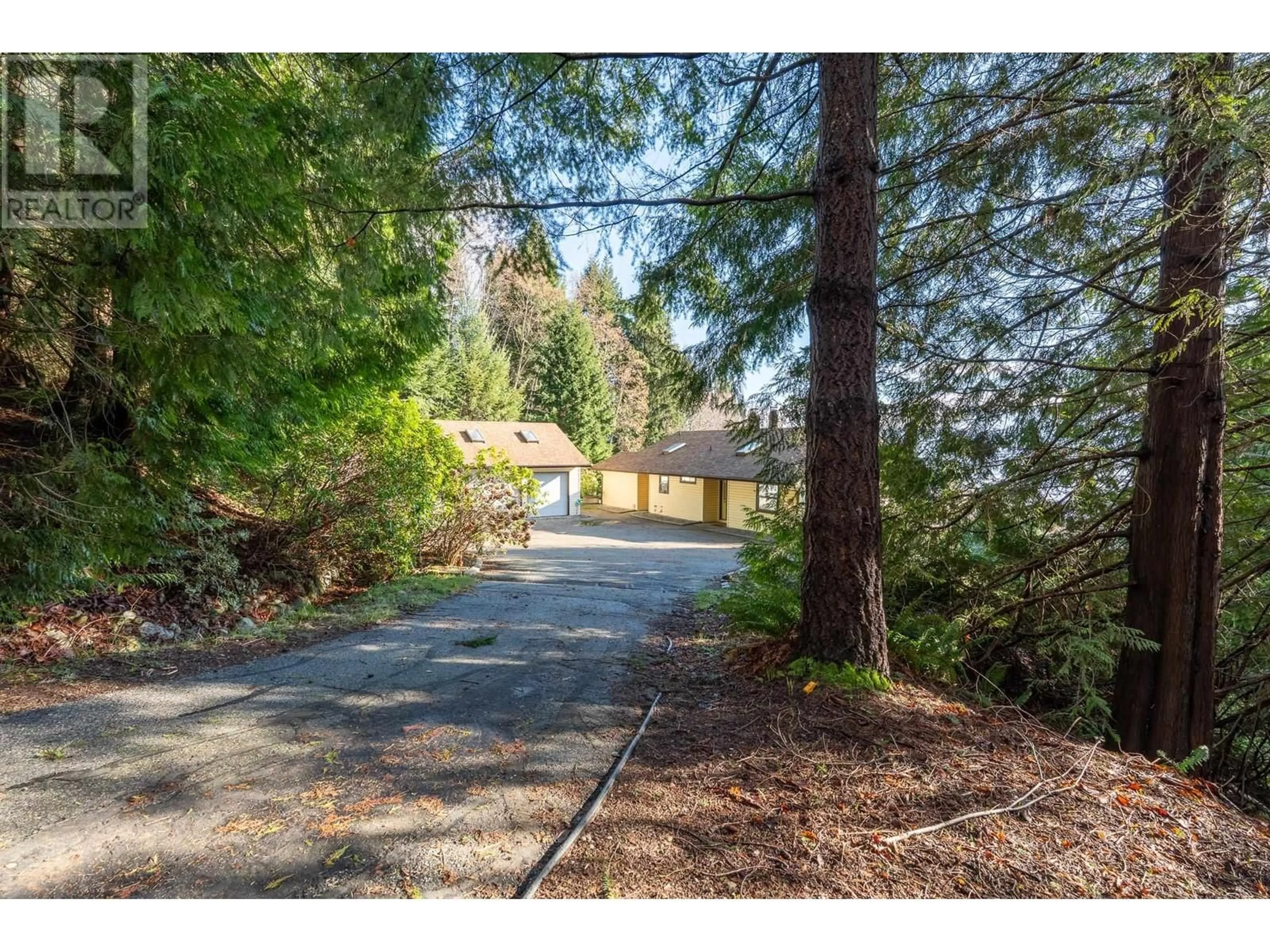 A pic from outside/outdoor area/front of a property/back of a property/a pic from drone, unknown for 259 BRIDGEMAN ROAD, Gibsons British Columbia V0N1V1