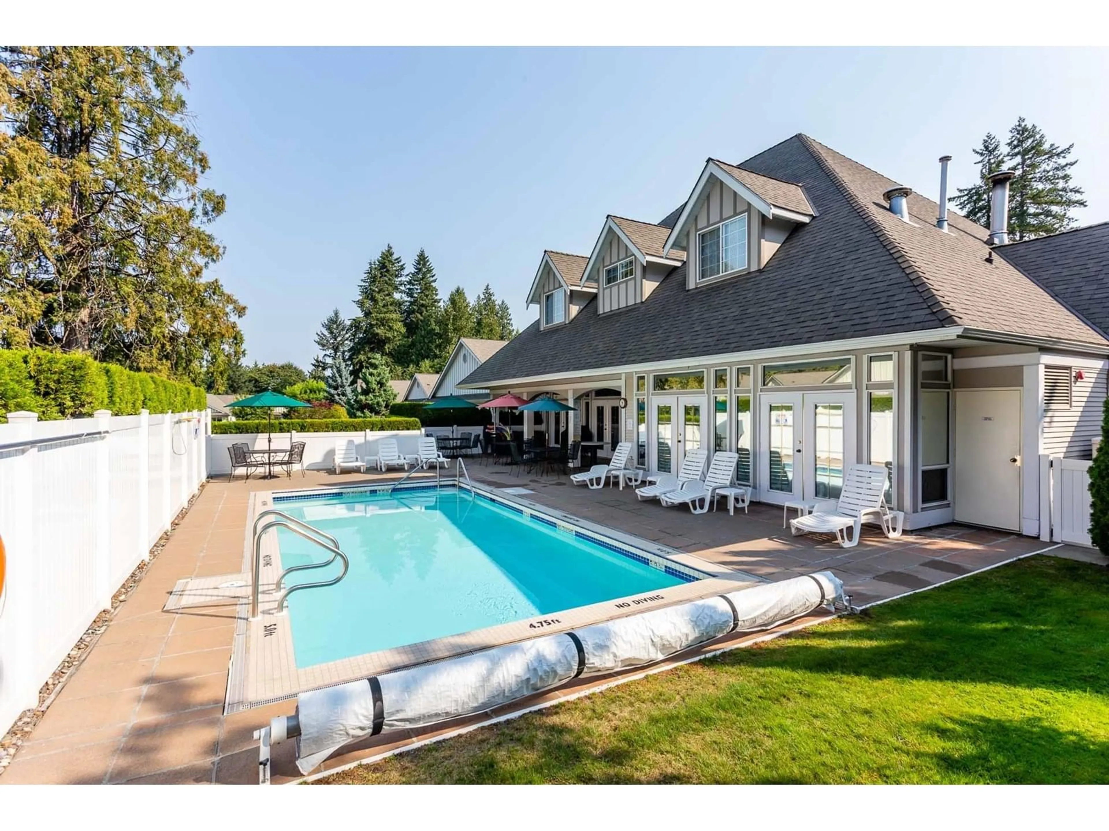 Pool for 108 - 20655 88, Langley British Columbia V1M2M5