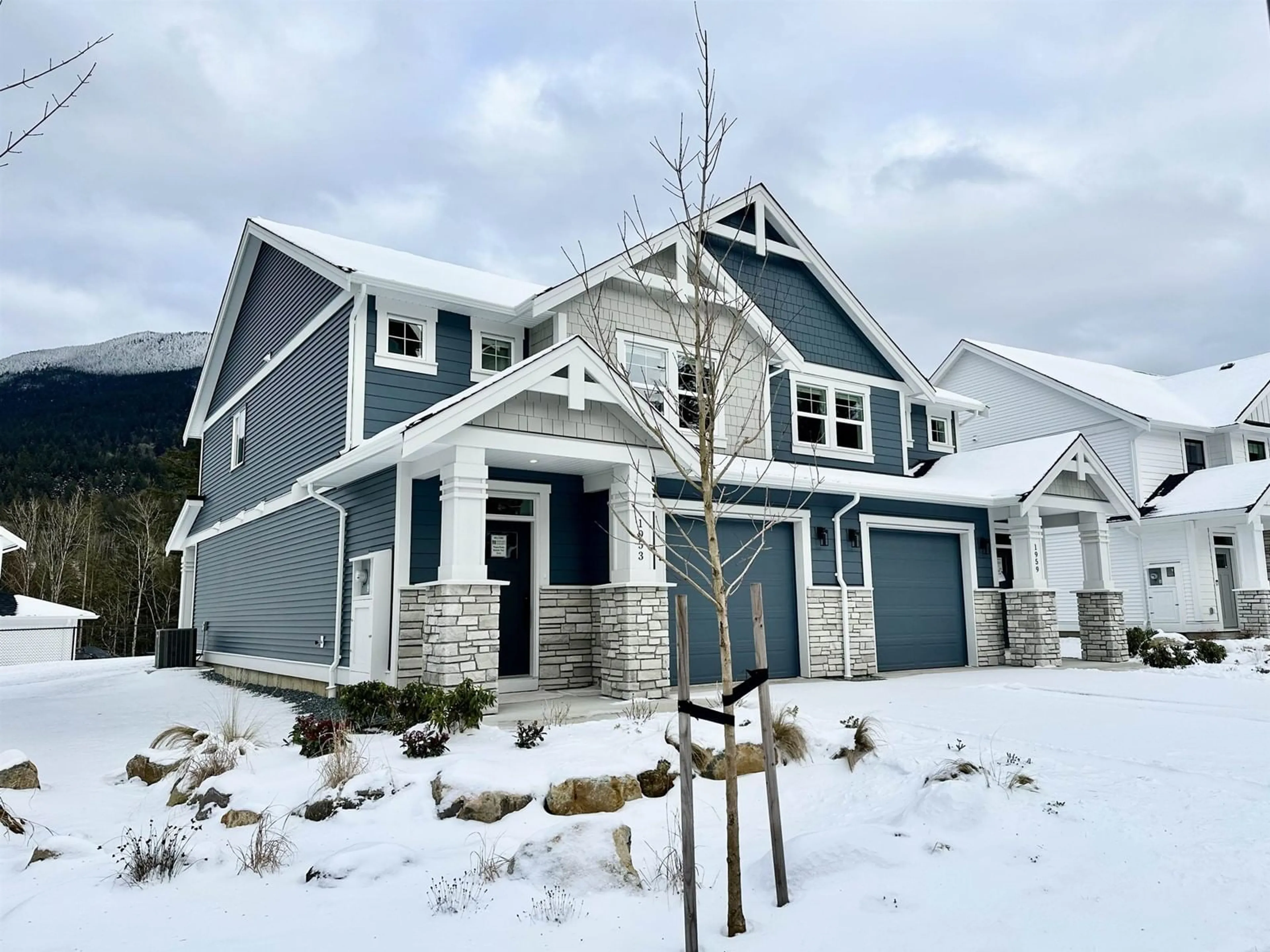 Home with vinyl exterior material, unknown for 1953 WOODSIDE BOULEVARD, Agassiz British Columbia V0M1A1