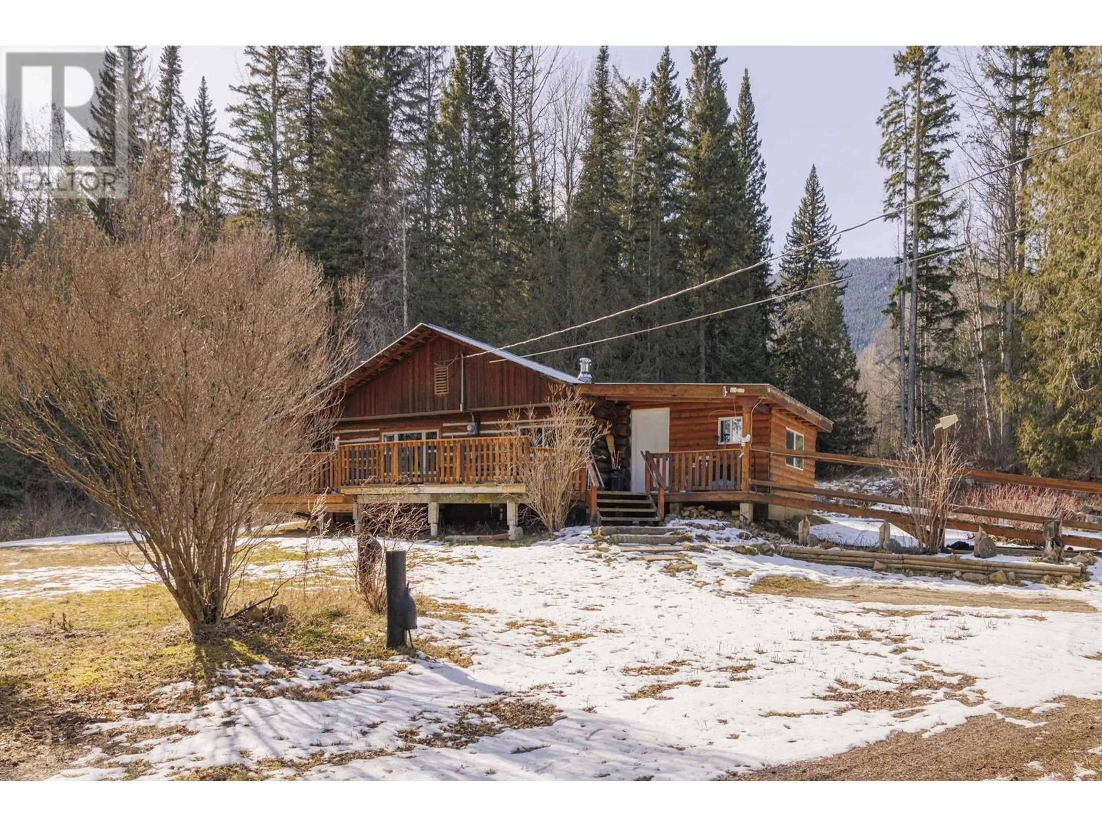 A pic from outside/outdoor area/front of a property/back of a property/a pic from drone, mountain view for 9509 DUNSTER-CROYDON ROAD, Dunster British Columbia V0J1J0