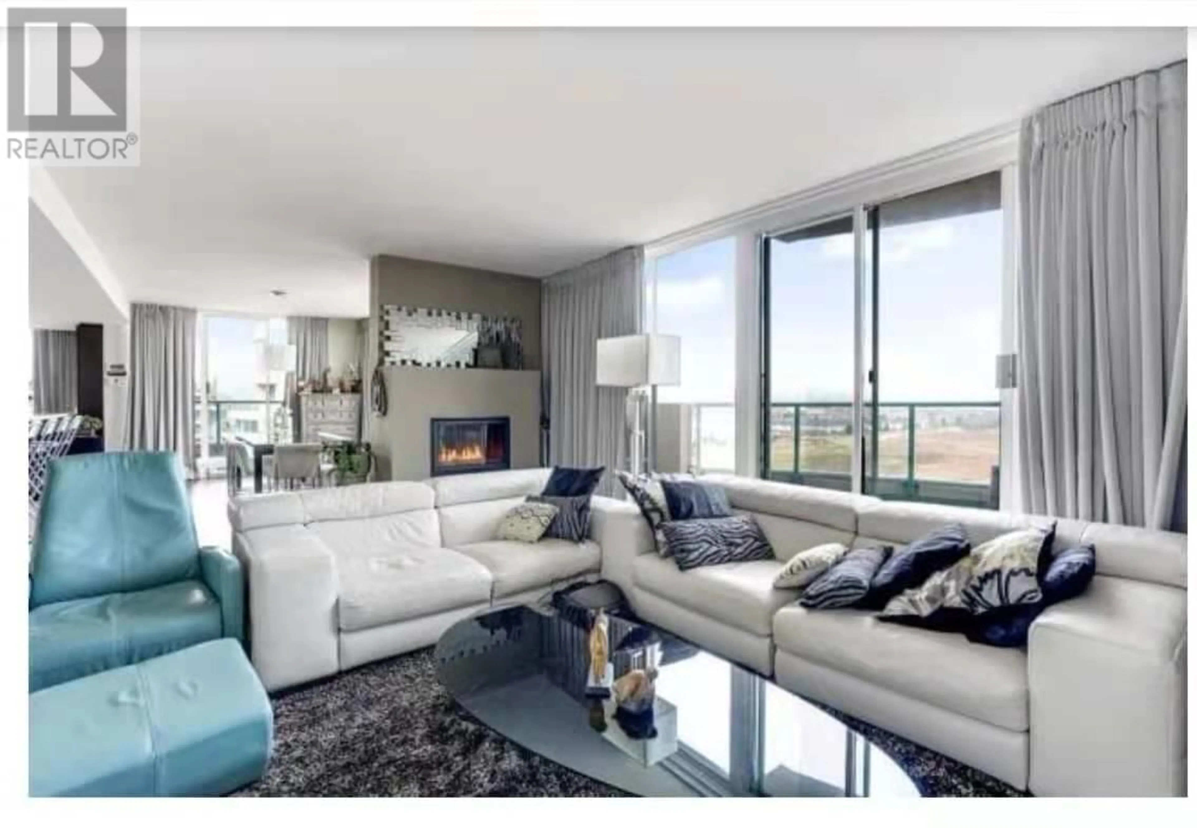 Living room with furniture, unknown for 1603 - 8811 LANSDOWNE ROAD, Richmond British Columbia V6X3T4