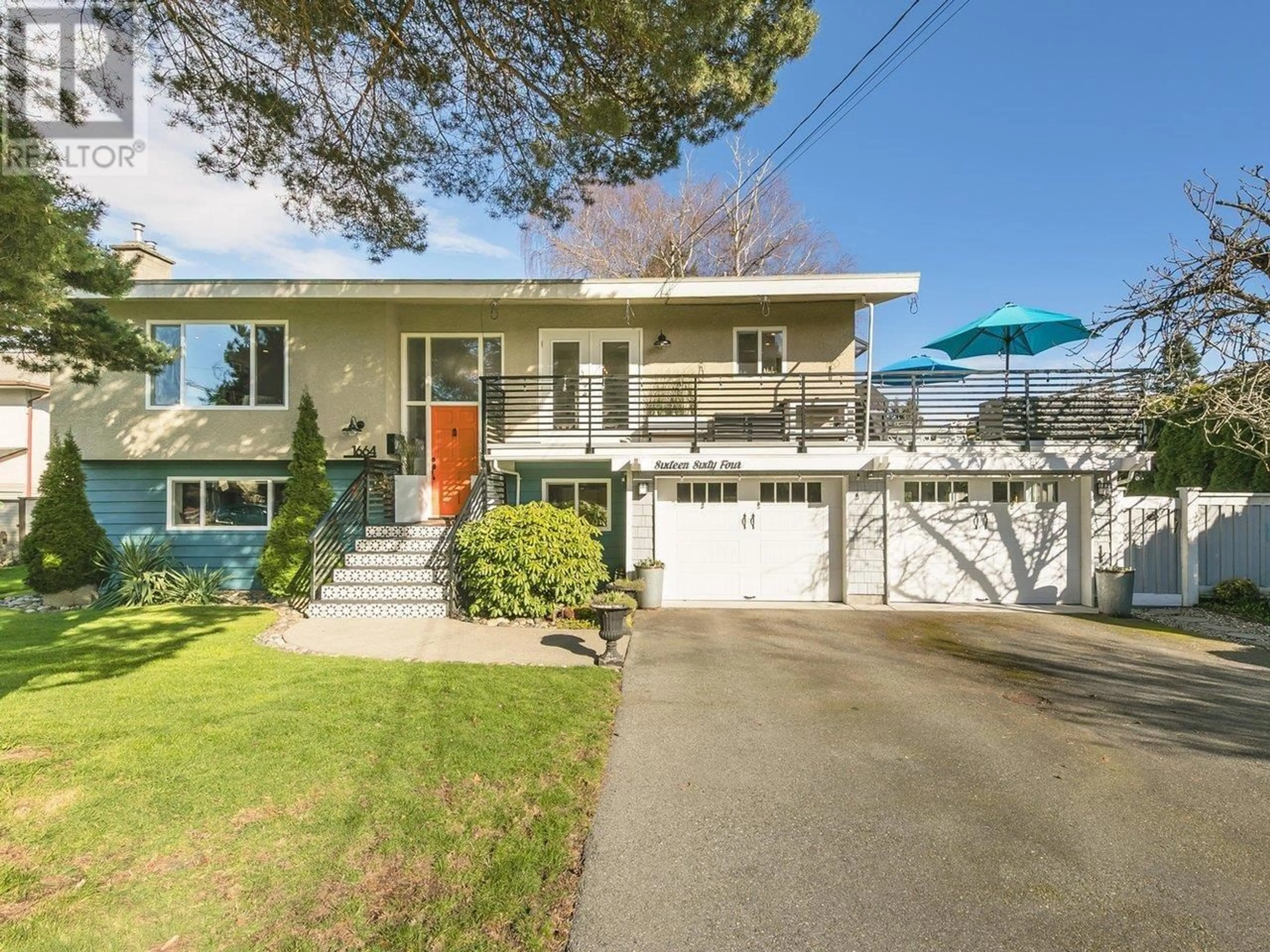 Home with vinyl exterior material, street for 1664 58 STREET, Delta British Columbia V4L1X7